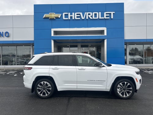 2022 Jeep Grand Cherokee Overland 4x4