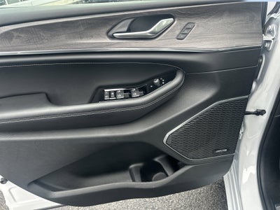 2022 Jeep Grand Cherokee Overland 4x4