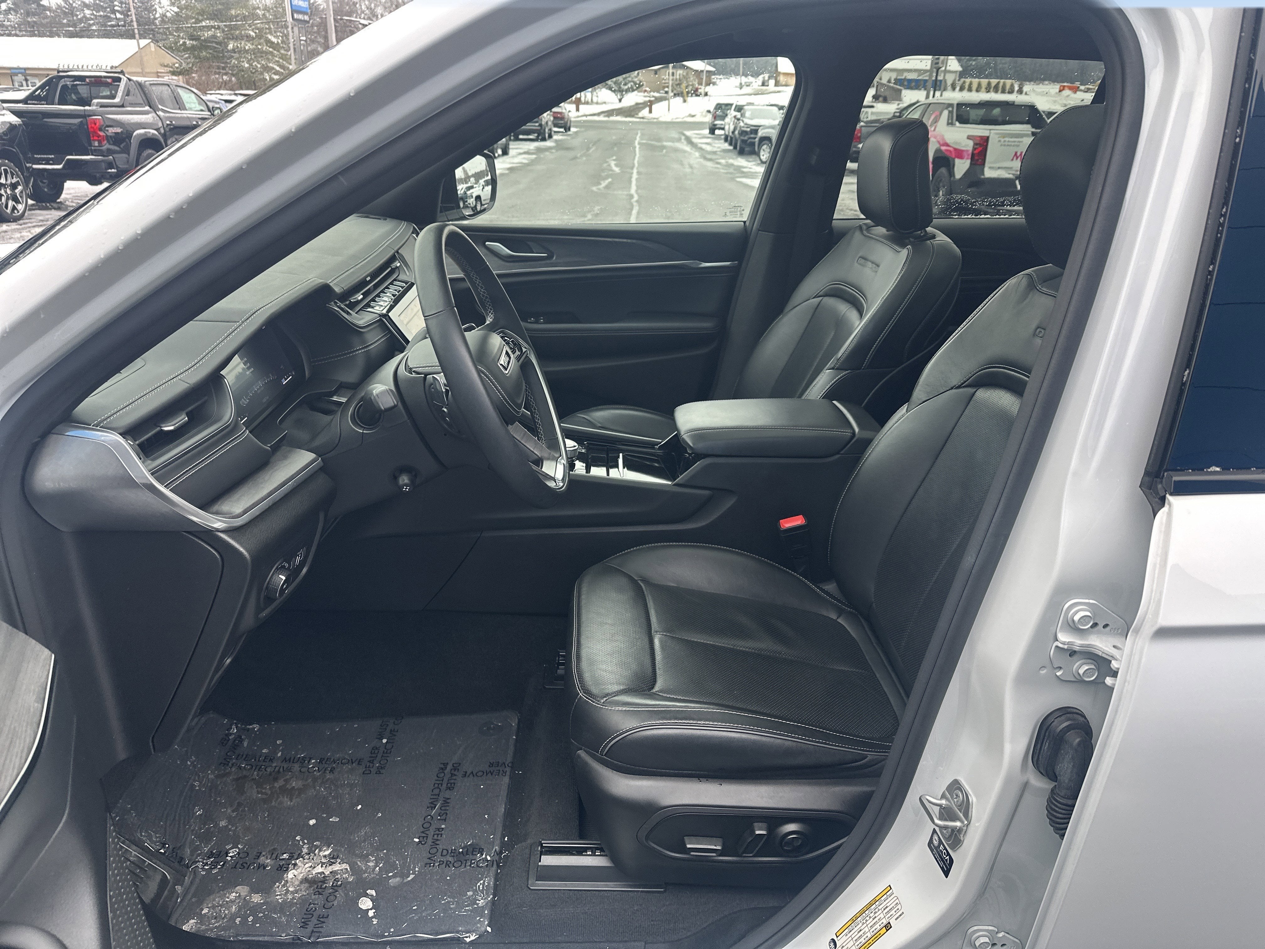 2022 Jeep Grand Cherokee Overland 4x4