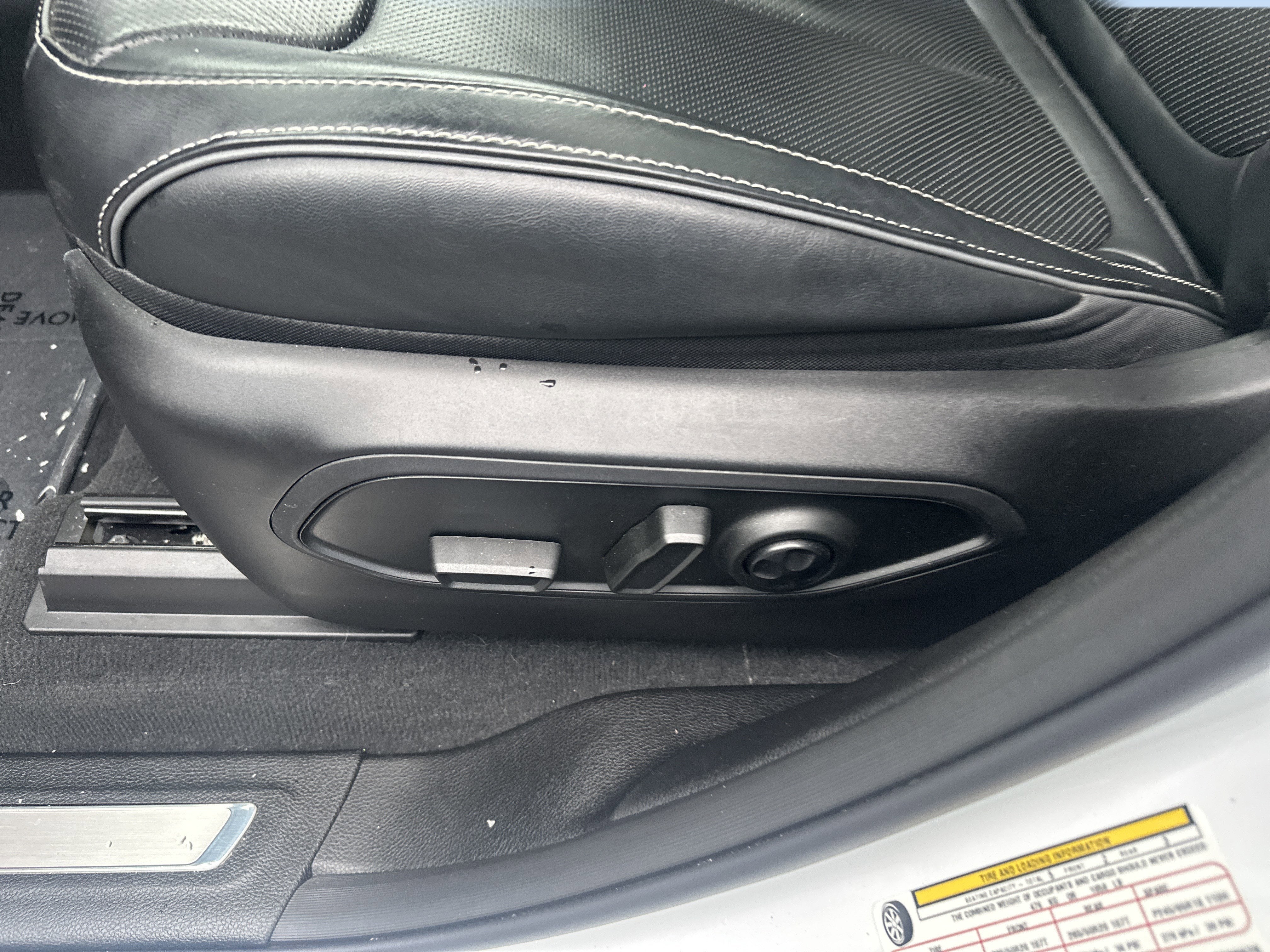 2022 Jeep Grand Cherokee Overland 4x4