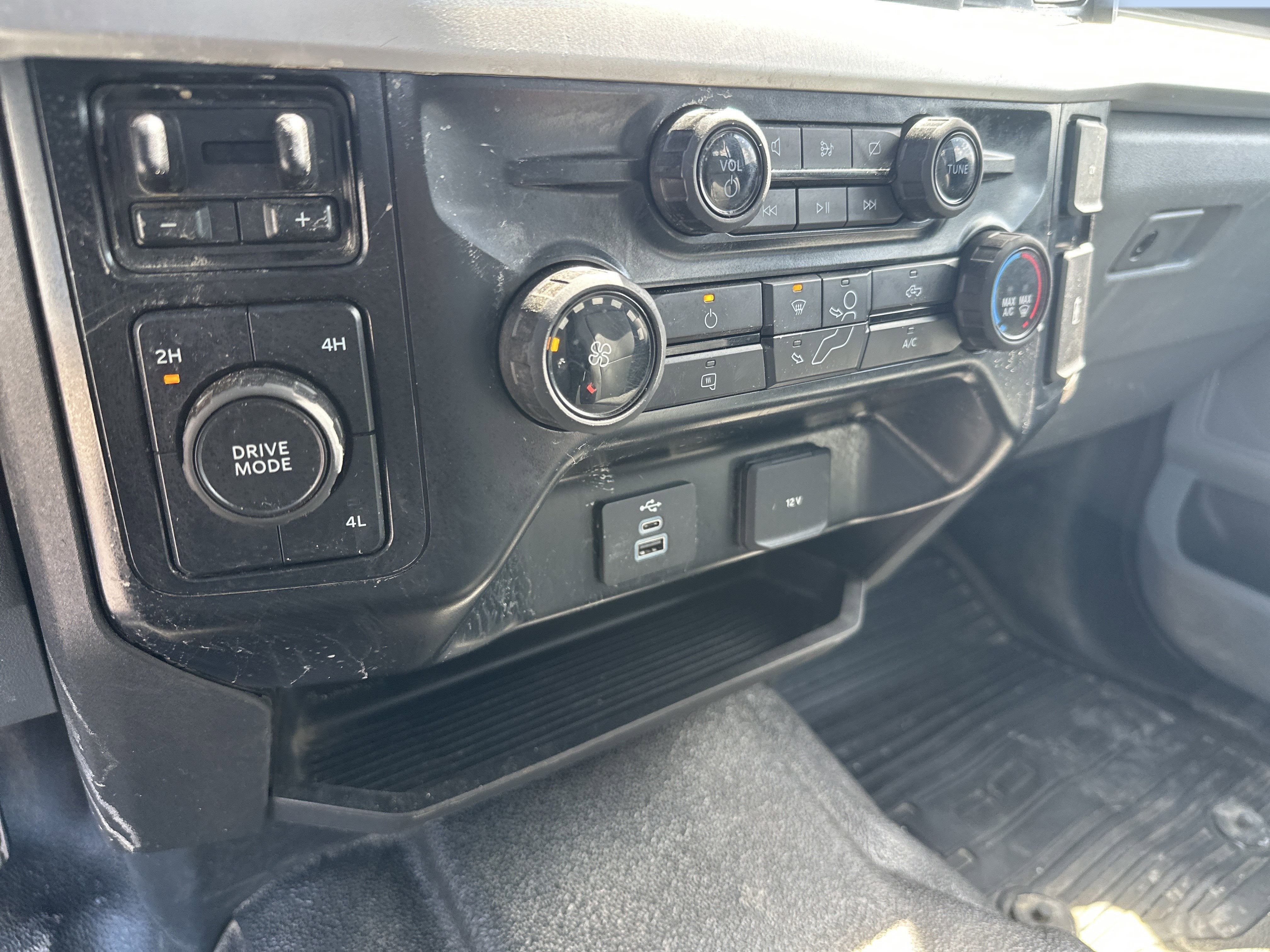 2024 Ford F-350 XL
