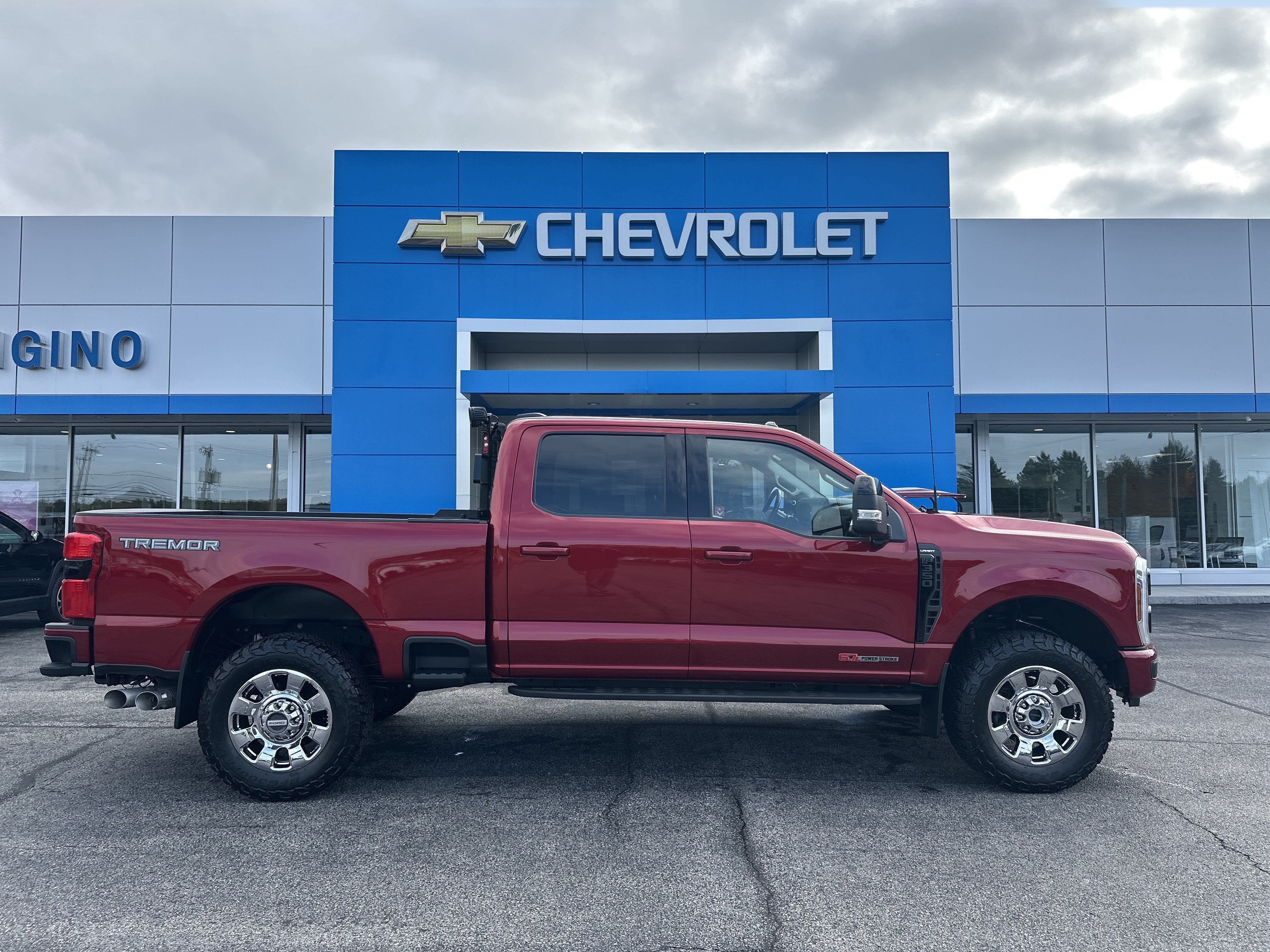 2025 Ford F-350 LARIAT