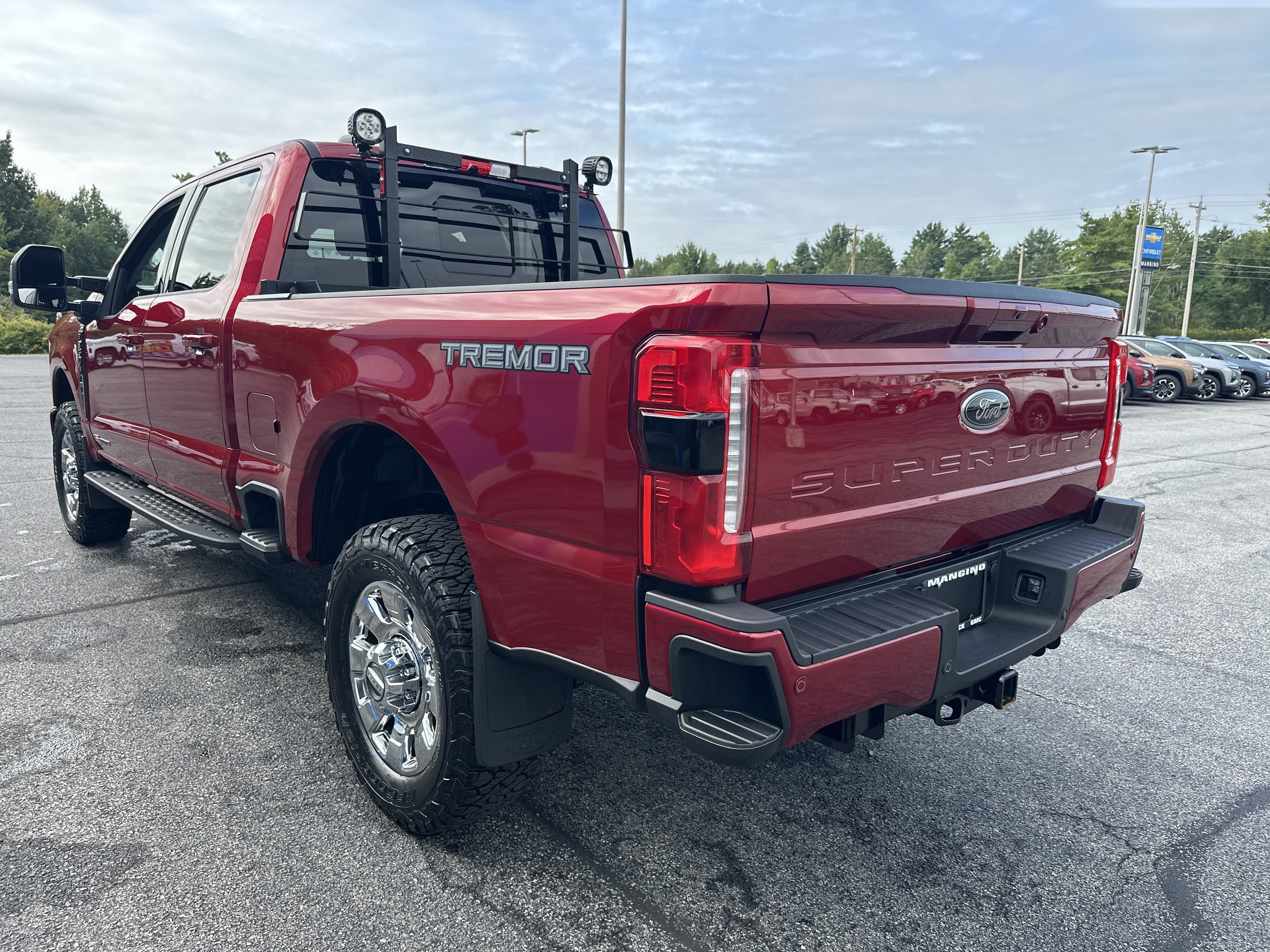 2025 Ford F-350 LARIAT