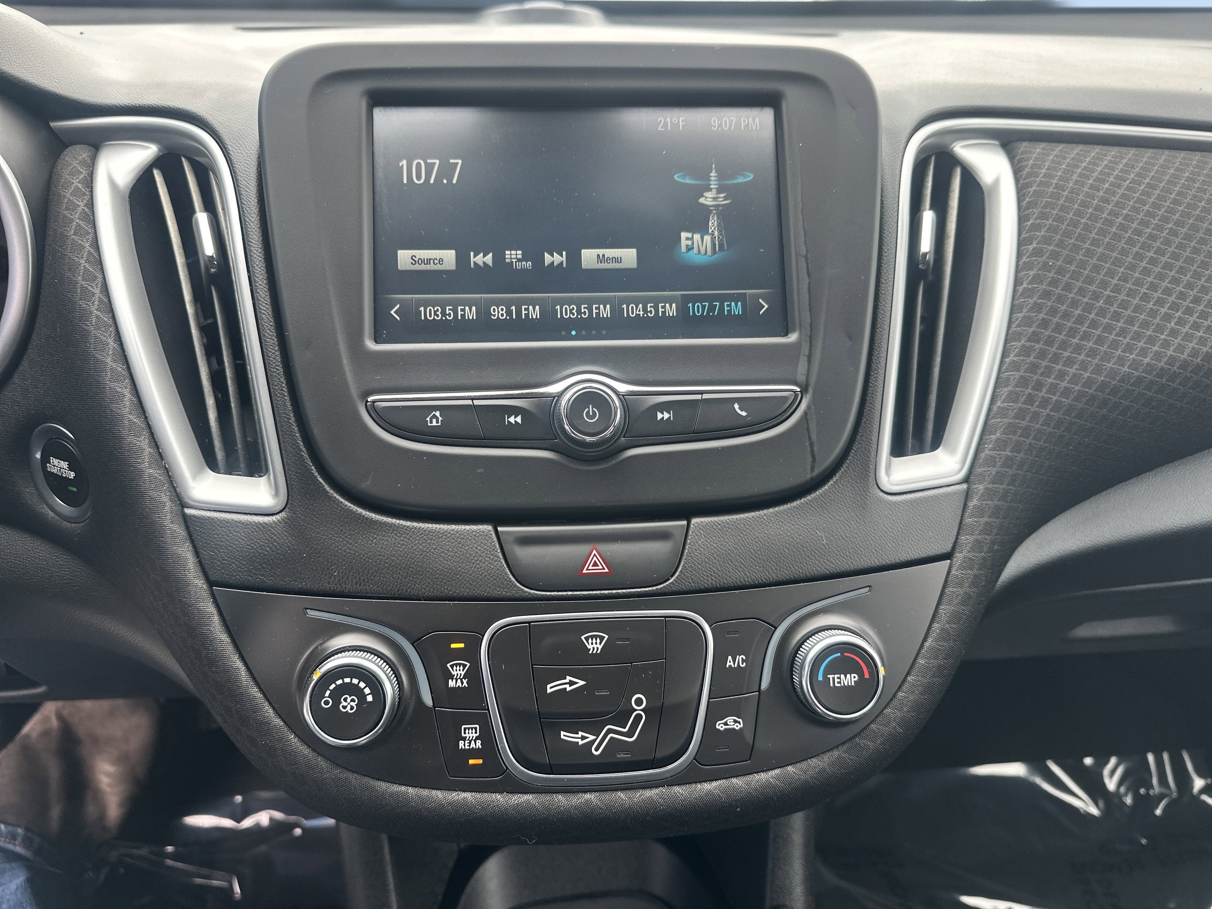 2017 Chevrolet Malibu LS