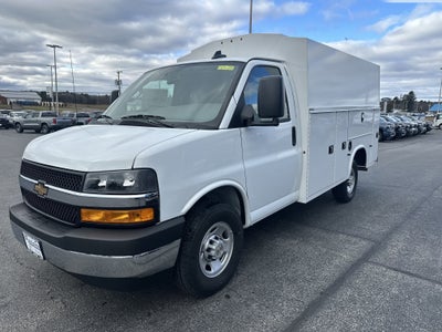 2025 Chevrolet Express Cutaway 3500 1WT