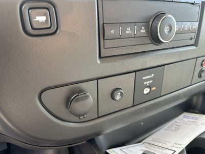 2026 Chevrolet Express Cutaway 3500 1WT