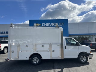 2026 Chevrolet Express Cutaway 3500 1WT