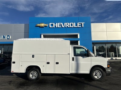 2025 Chevrolet Express Cutaway 3500 1WT