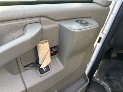 2025 Chevrolet Express Cutaway 3500 1WT