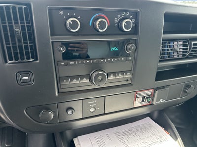 2026 Chevrolet Express Cutaway 3500 1WT