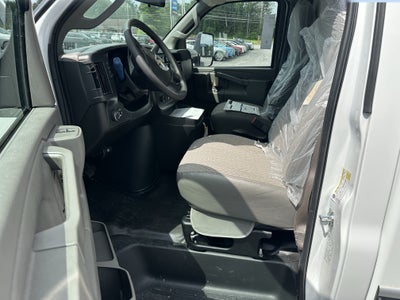 2026 Chevrolet Express Cutaway 3500 1WT