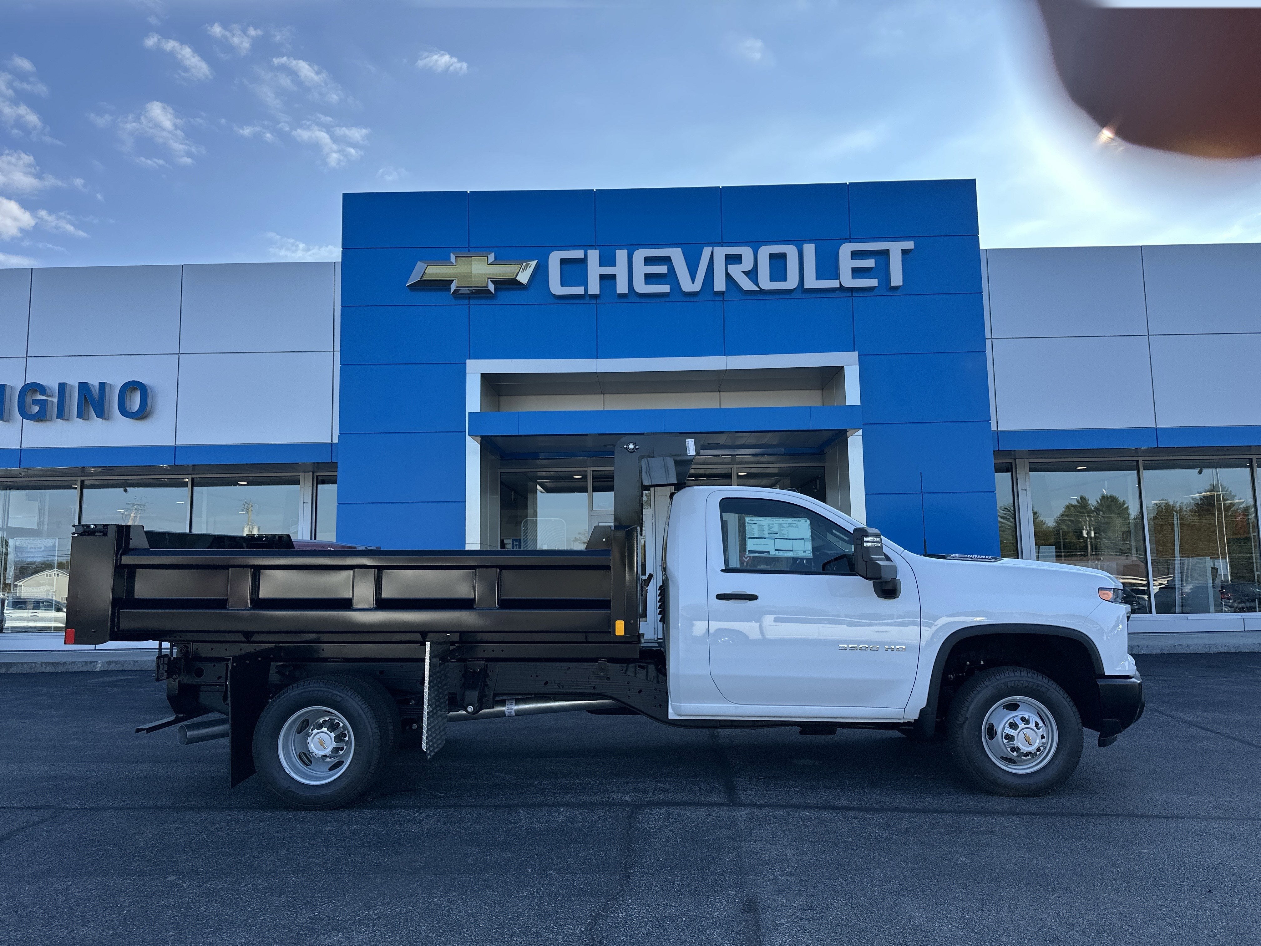2025 Chevrolet Silverado 3500 HD Chassis Cab Work Truck