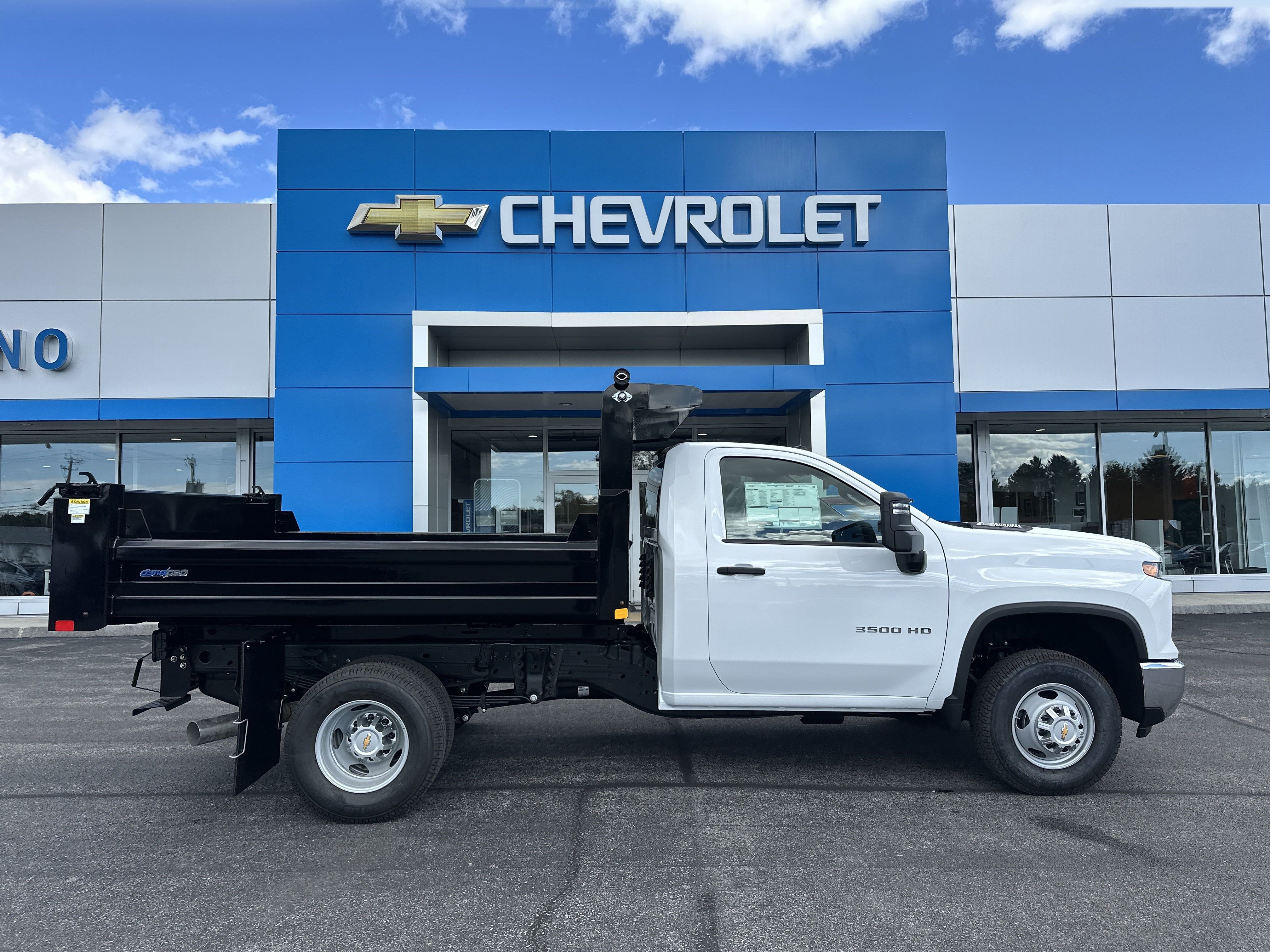 2025 Chevrolet Silverado 3500 HD Chassis Cab Work Truck