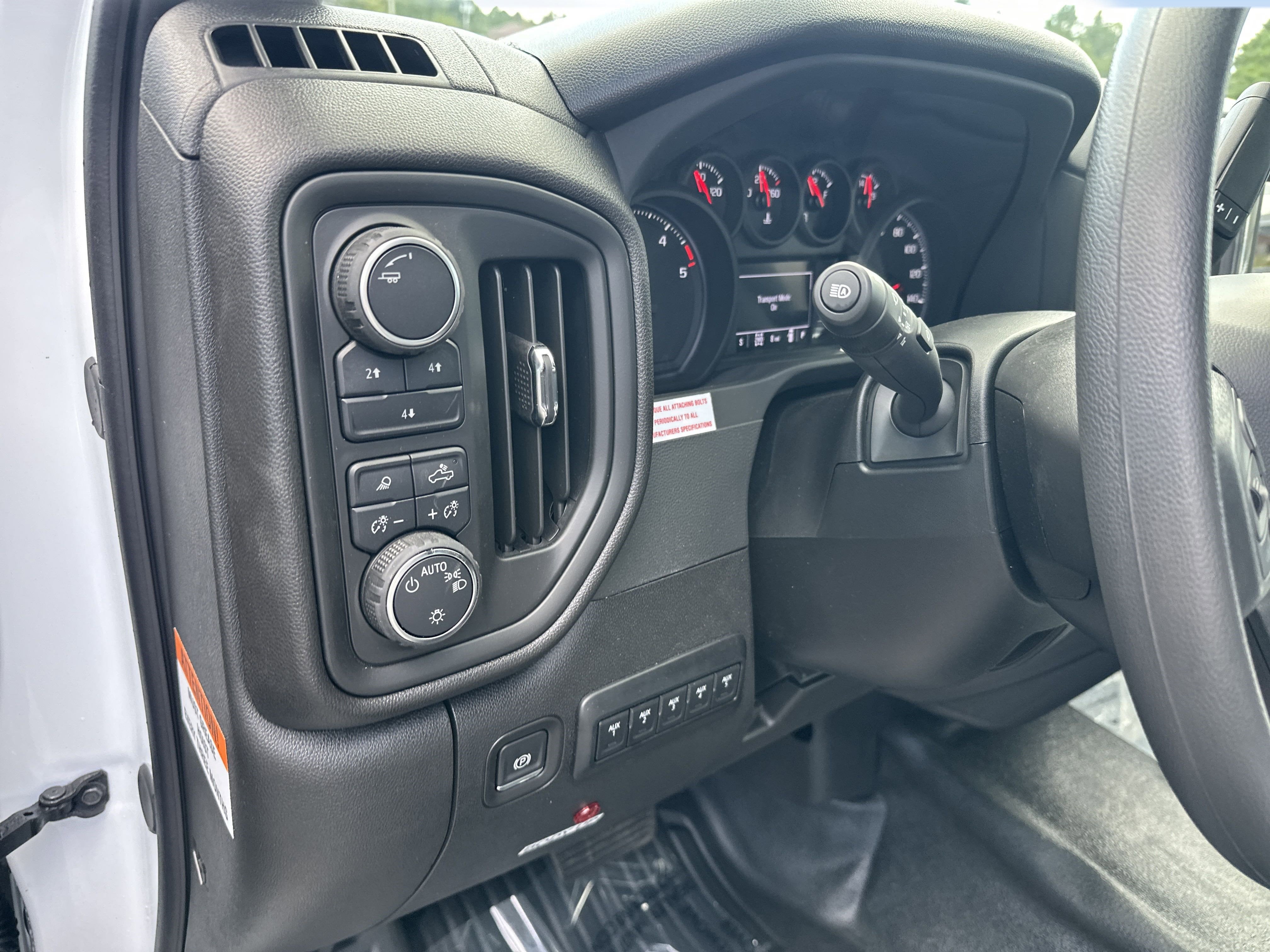 2025 Chevrolet Silverado 3500 HD Chassis Cab Work Truck