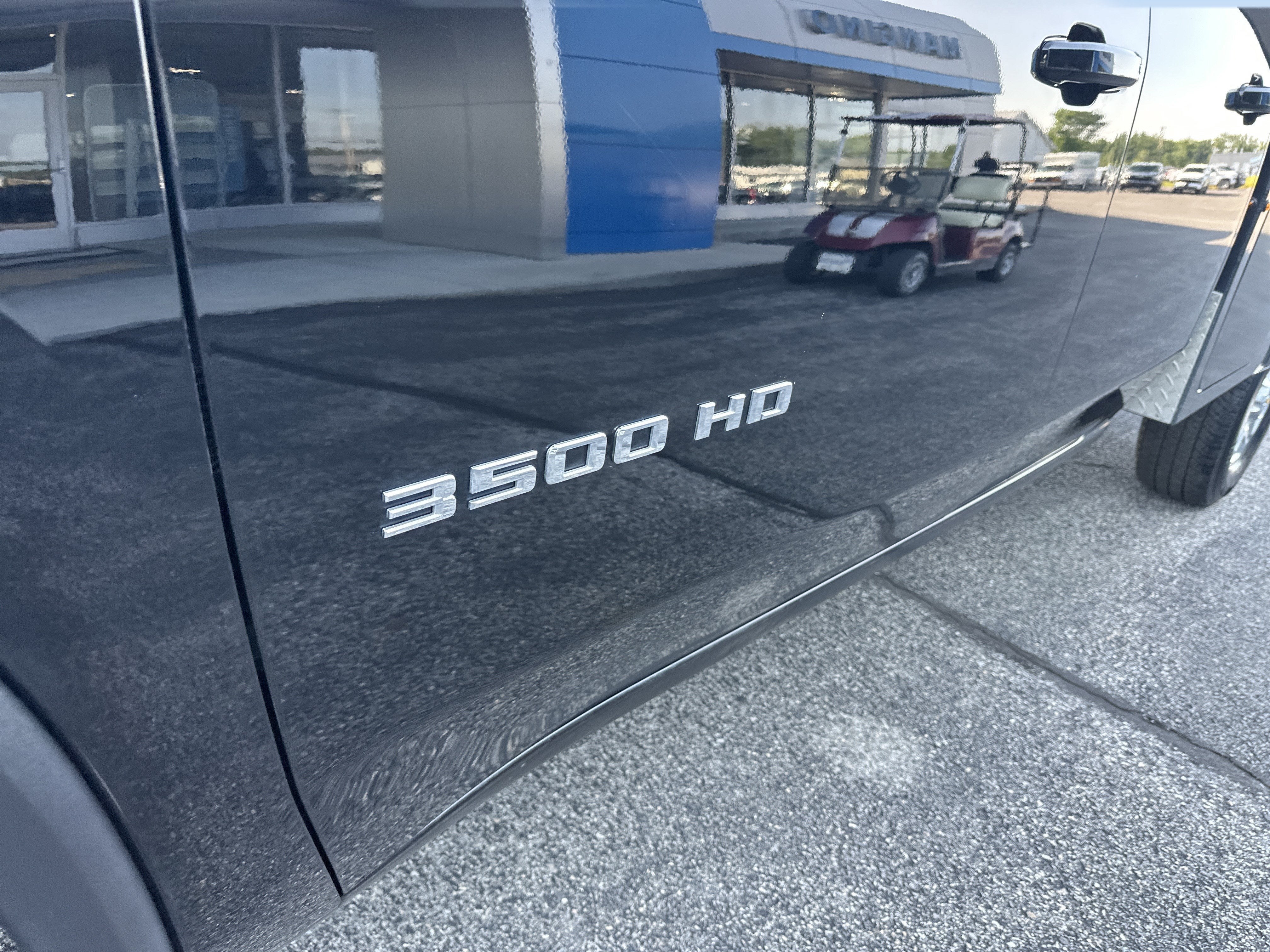 2025 Chevrolet Silverado 3500 HD LT