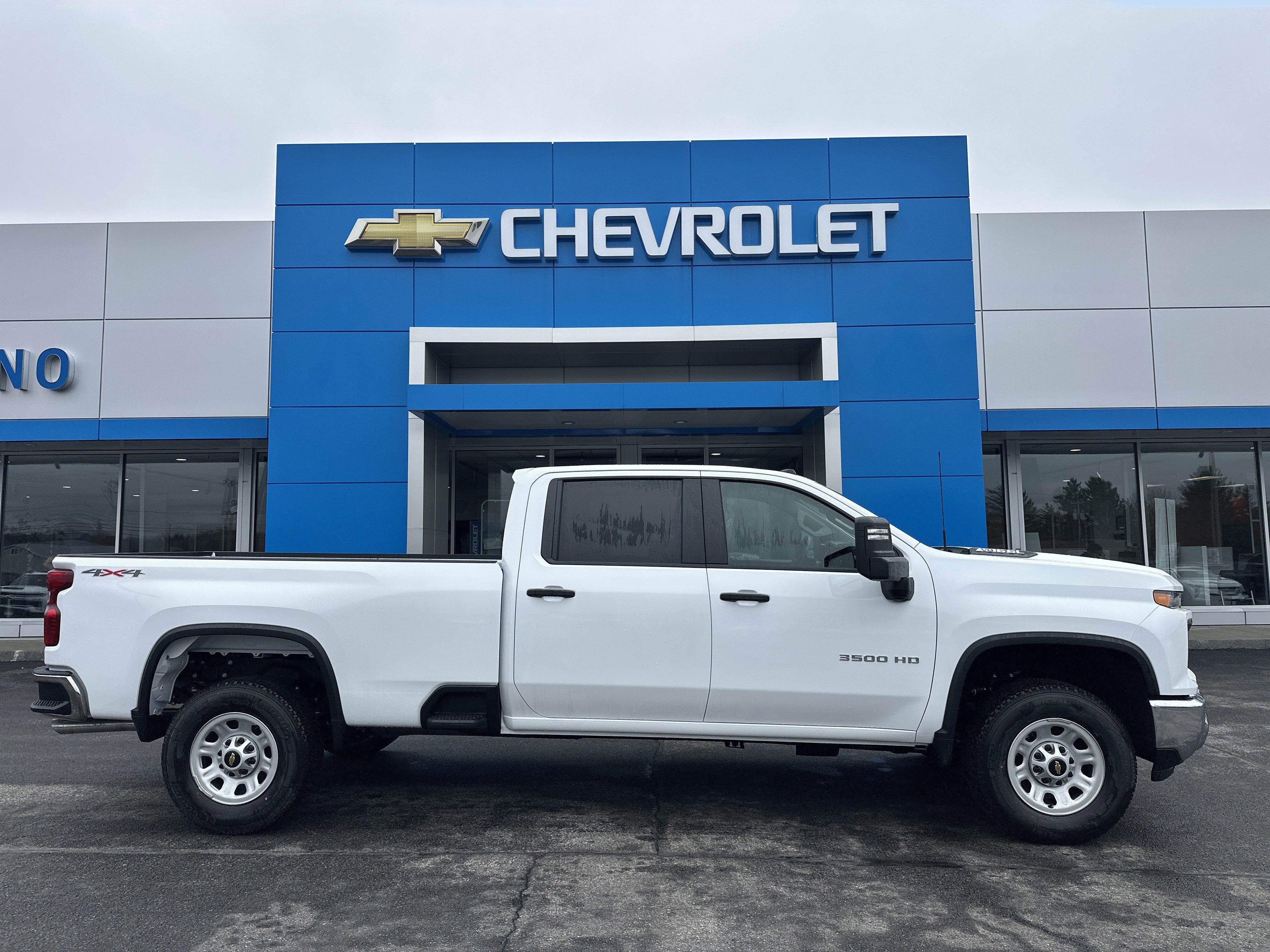 2026 Chevrolet Silverado 3500 HD WT