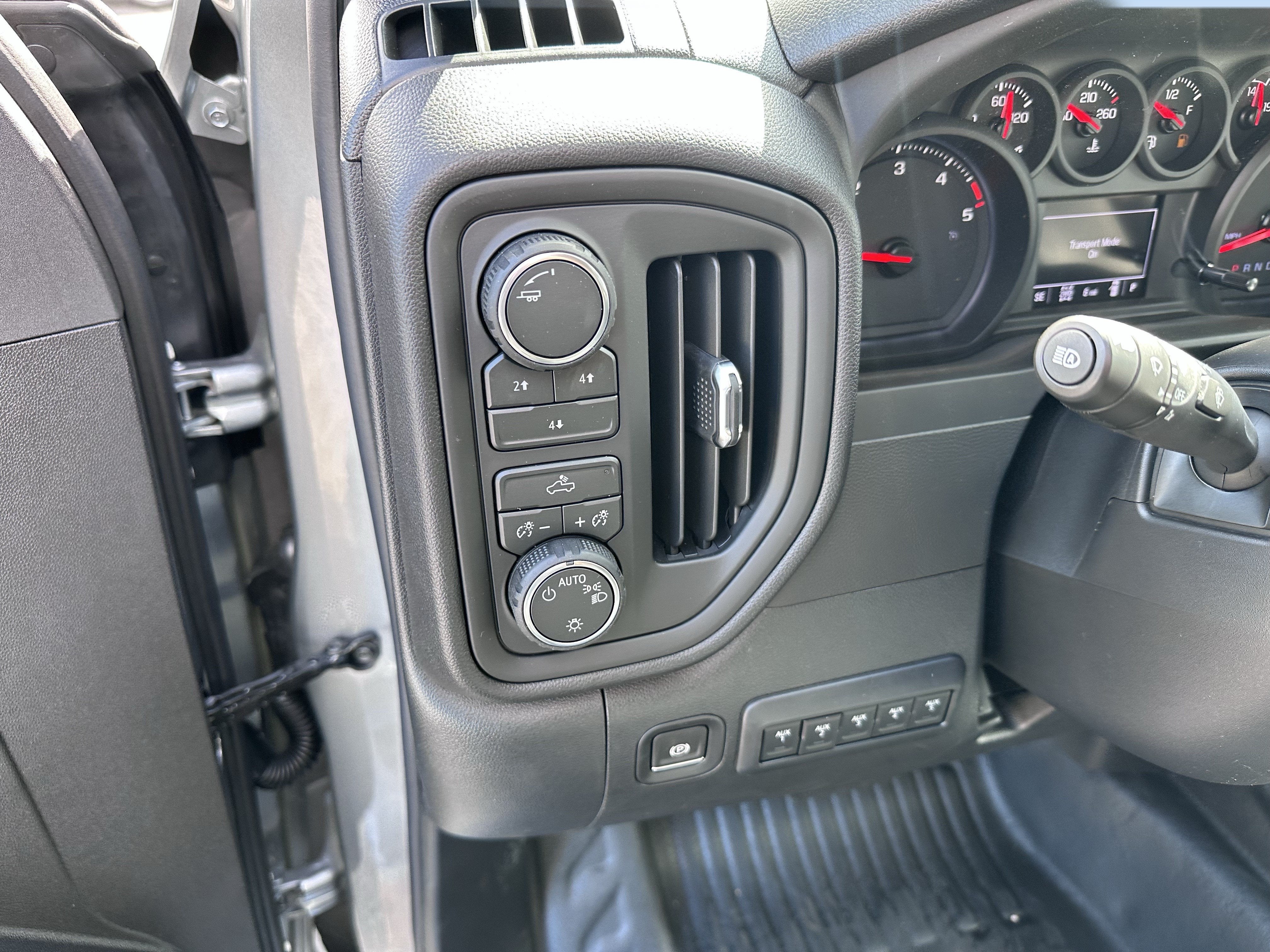 2026 Chevrolet Silverado 3500 HD WT DRW