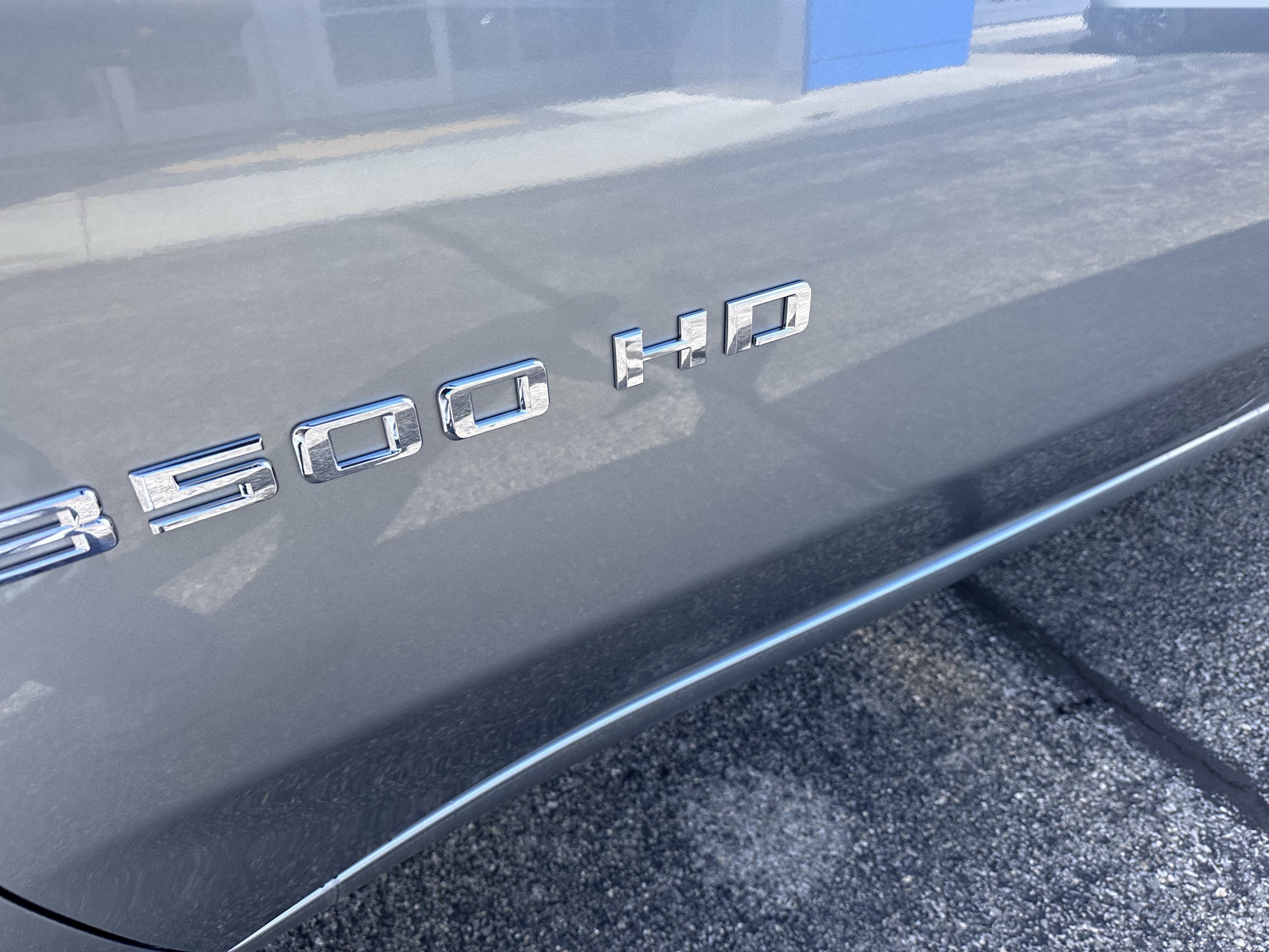 2026 Chevrolet Silverado 3500 HD WT DRW
