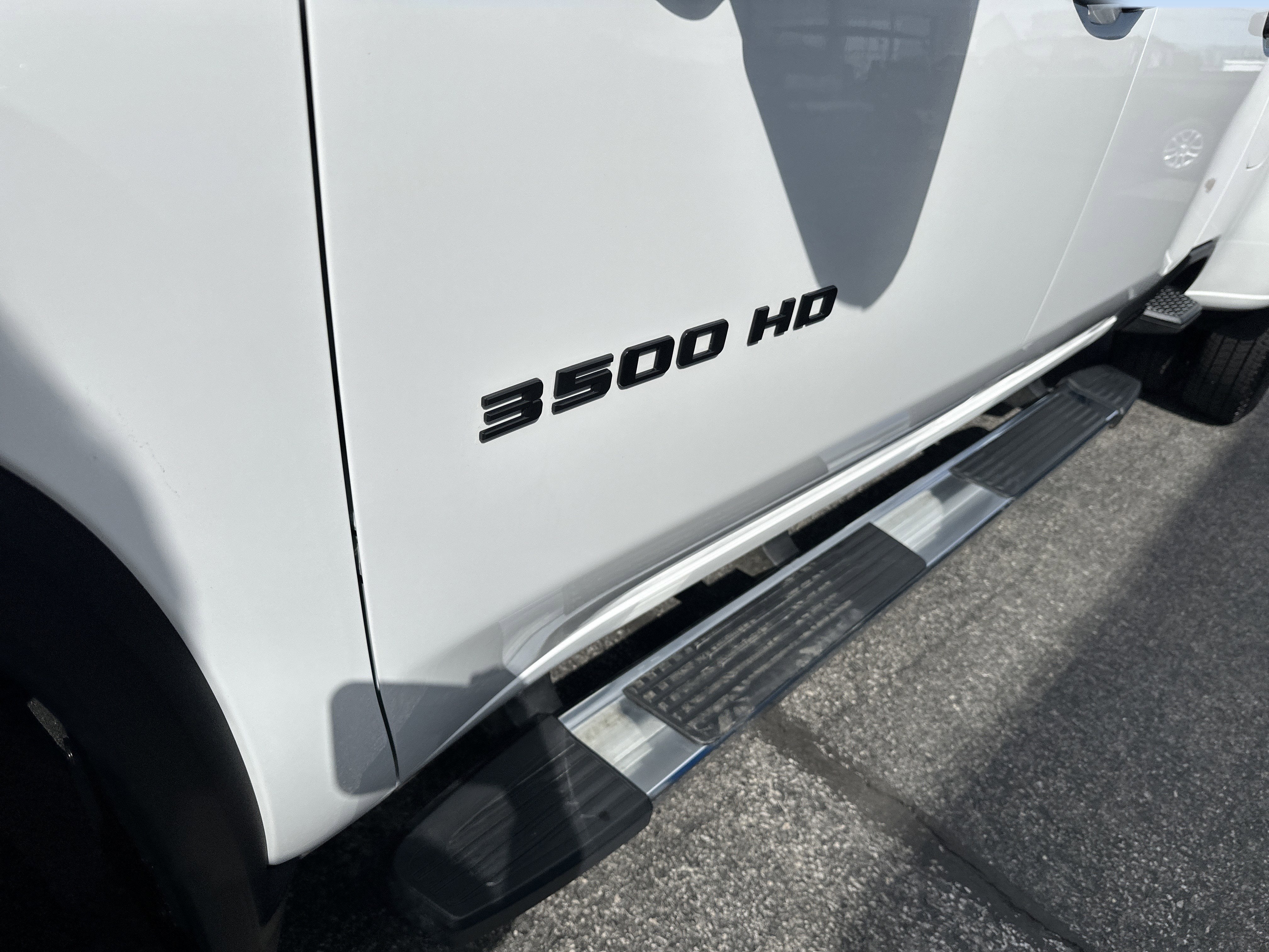 2025 Chevrolet Silverado 3500 HD LT DRW