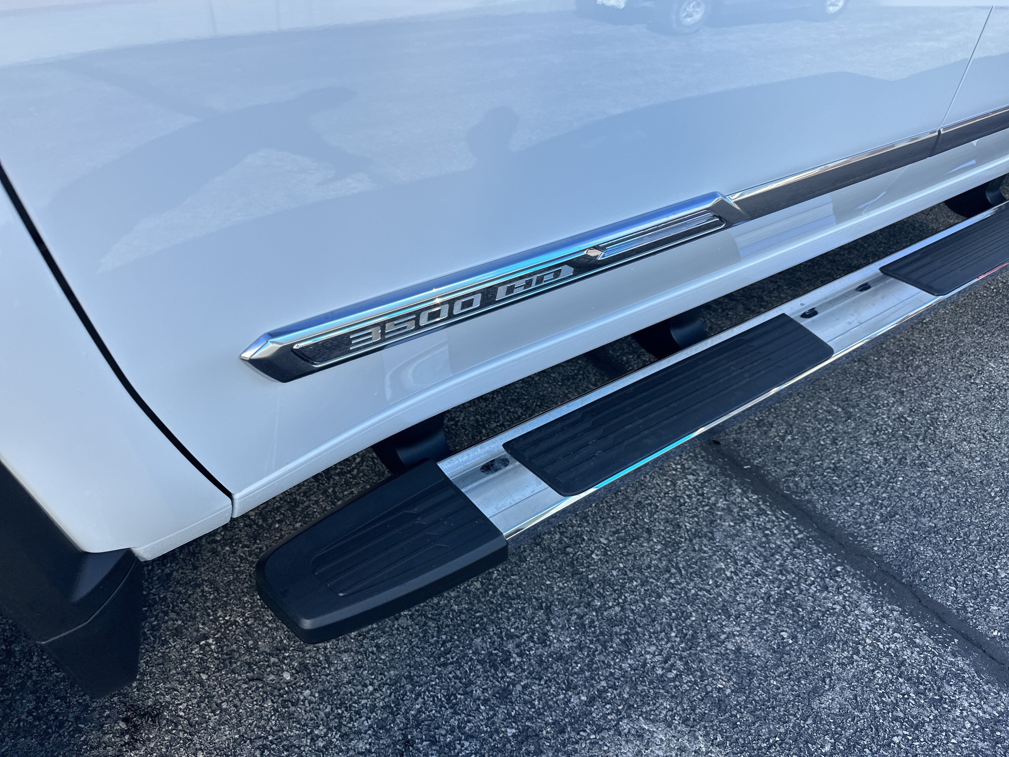 2026 Chevrolet Silverado 3500 HD High Country DRW