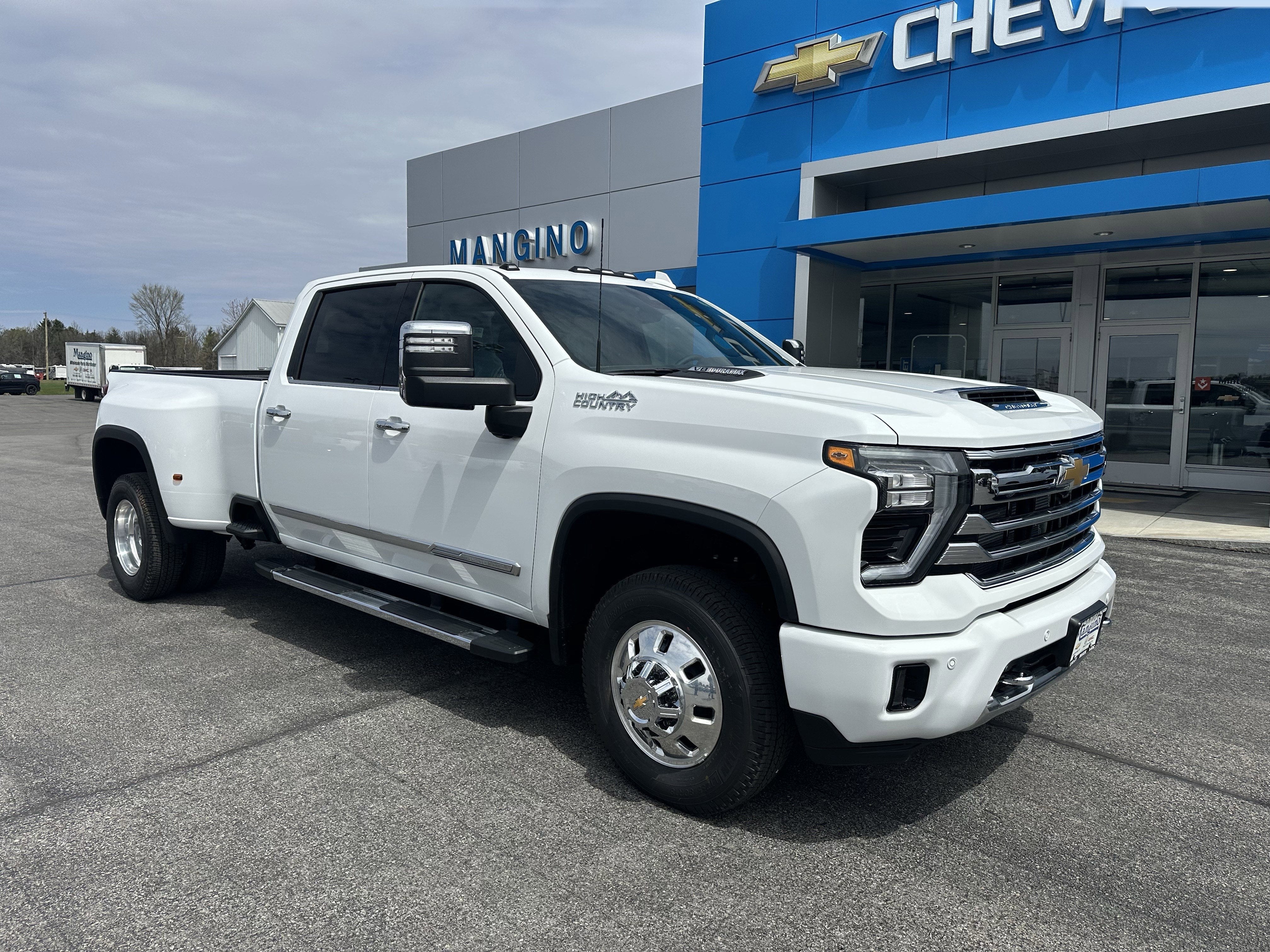 2026 Chevrolet Silverado 3500 HD High Country DRW