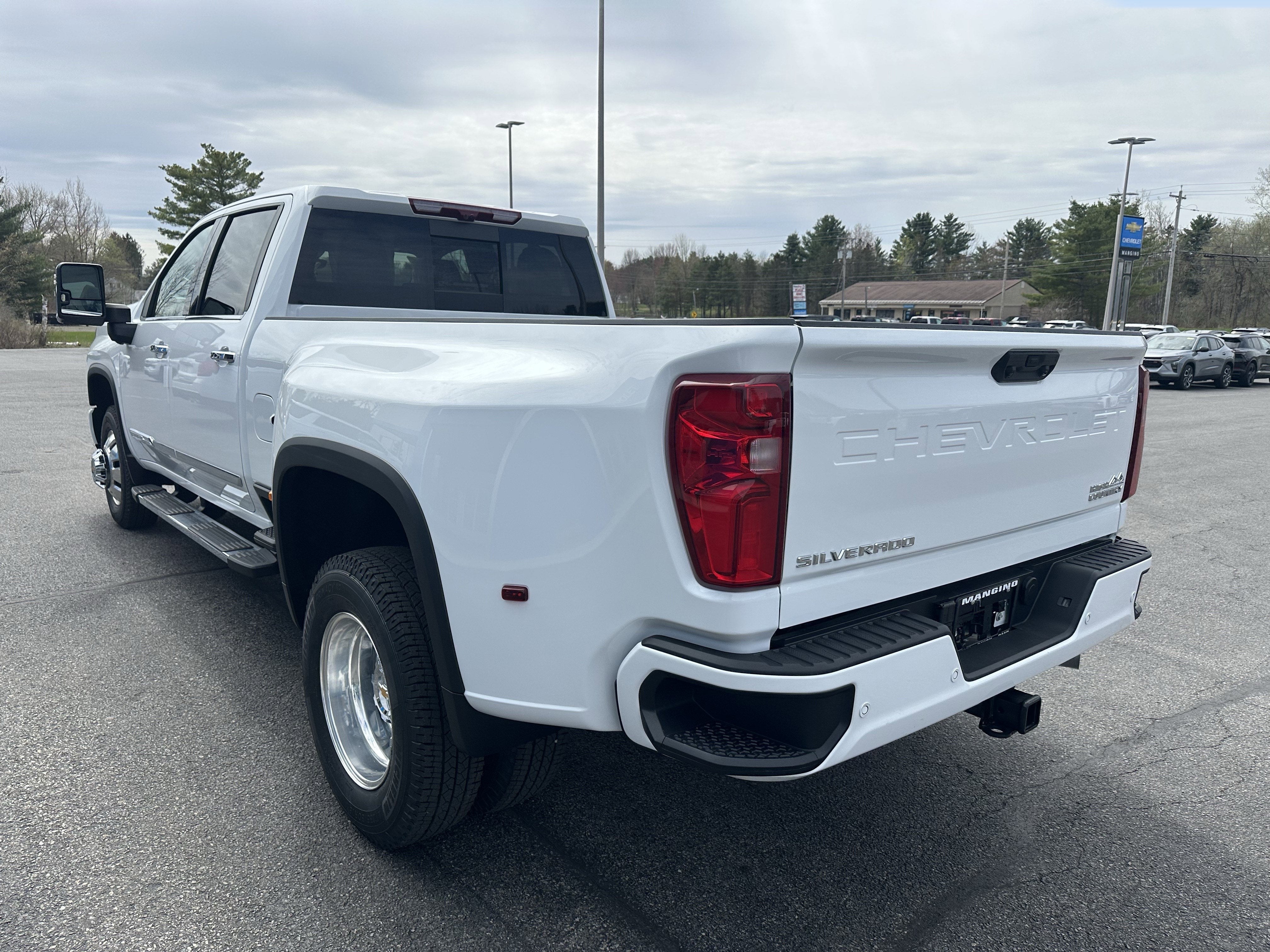 2026 Chevrolet Silverado 3500 HD High Country DRW