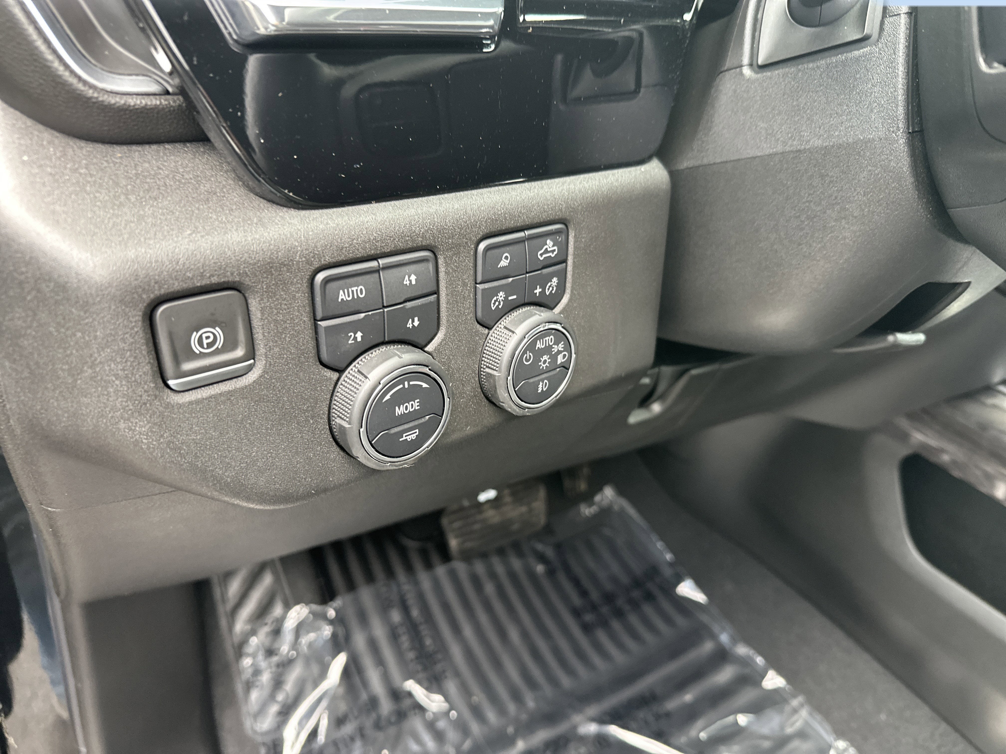 2024 Chevrolet Silverado 3500 HD LTZ