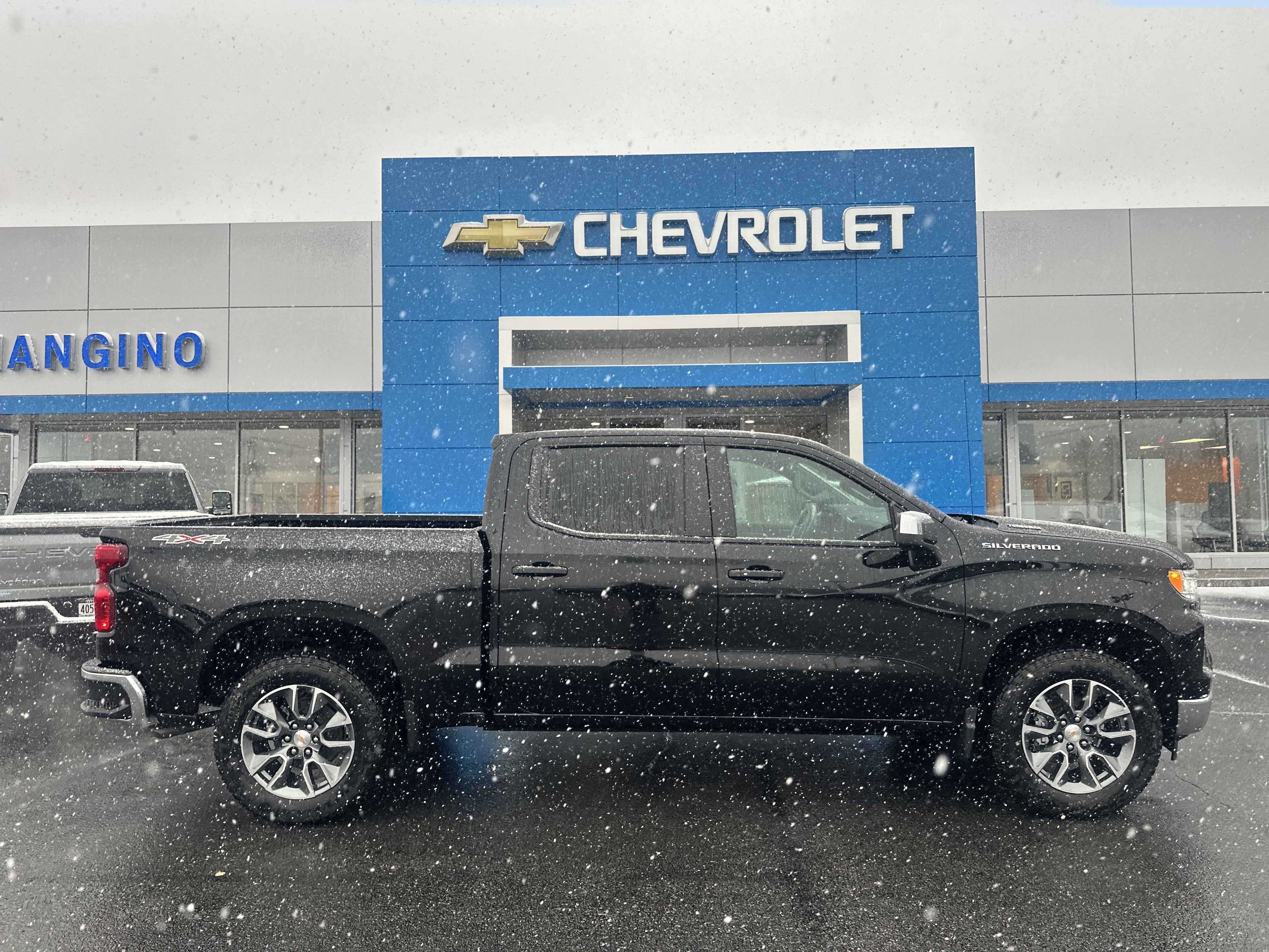 2026 Chevrolet Silverado 1500 LT (2FL)