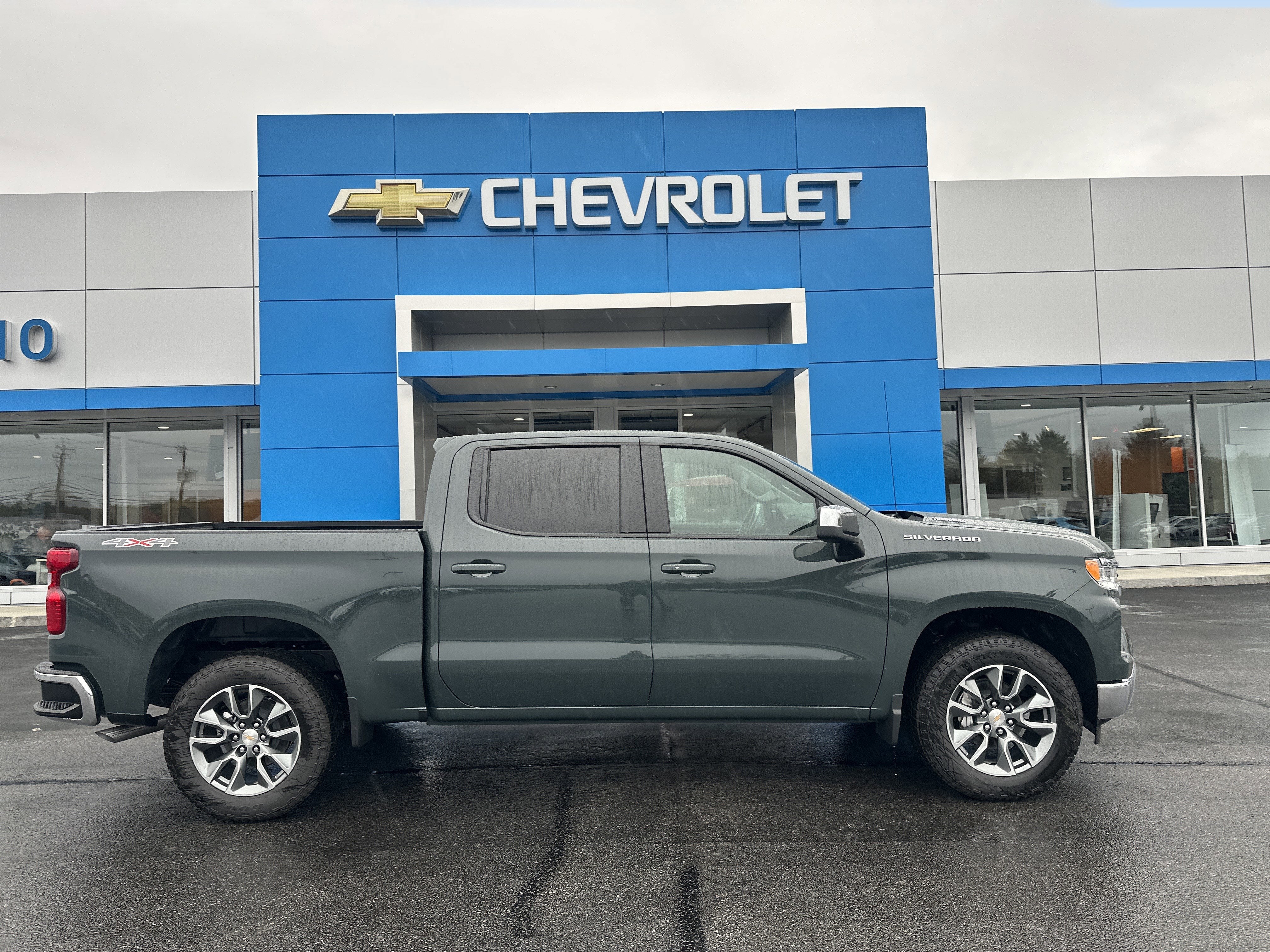 2026 Chevrolet Silverado 1500 LT (2FL)