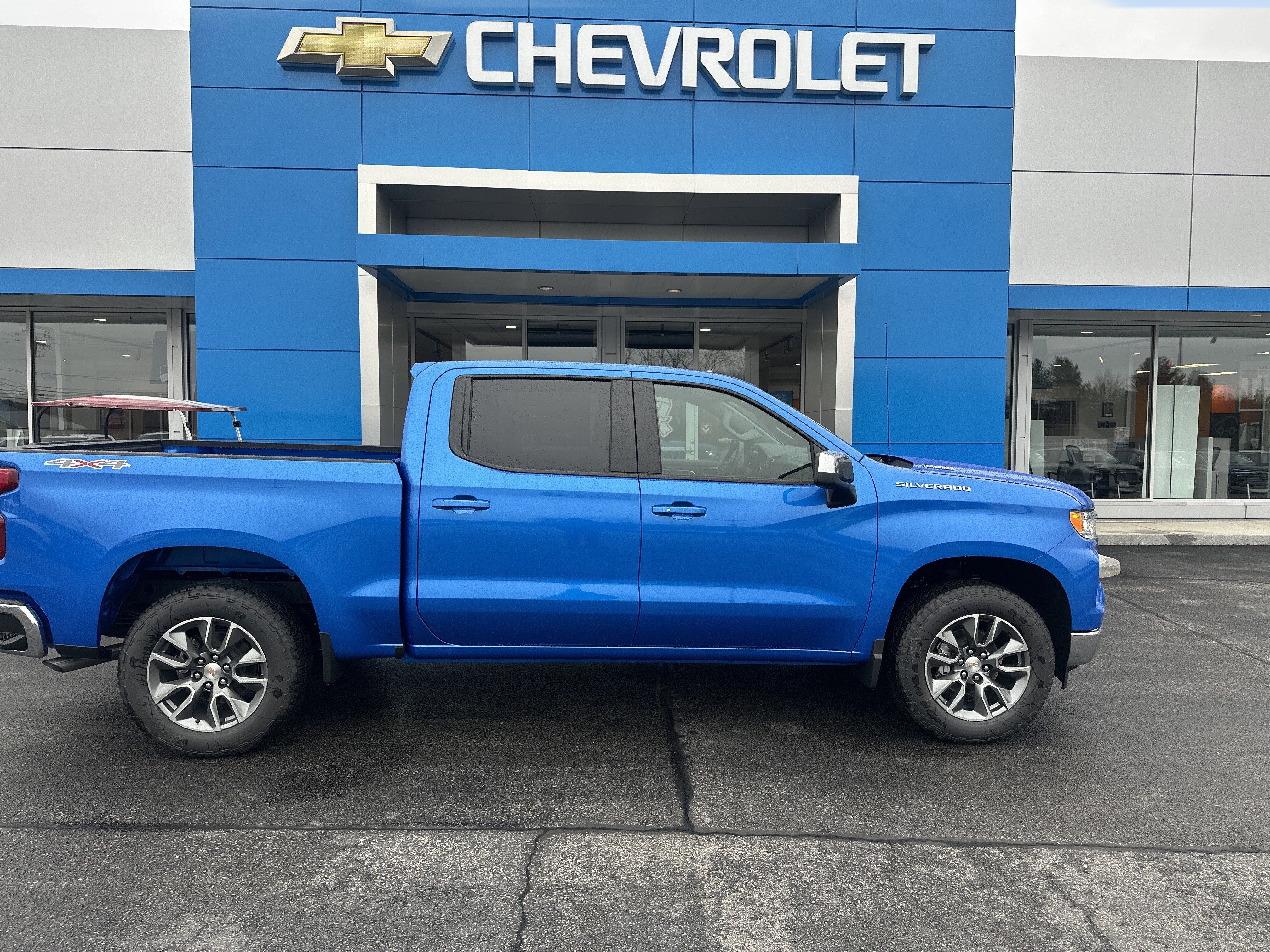 2026 Chevrolet Silverado 1500 LT (2FL)