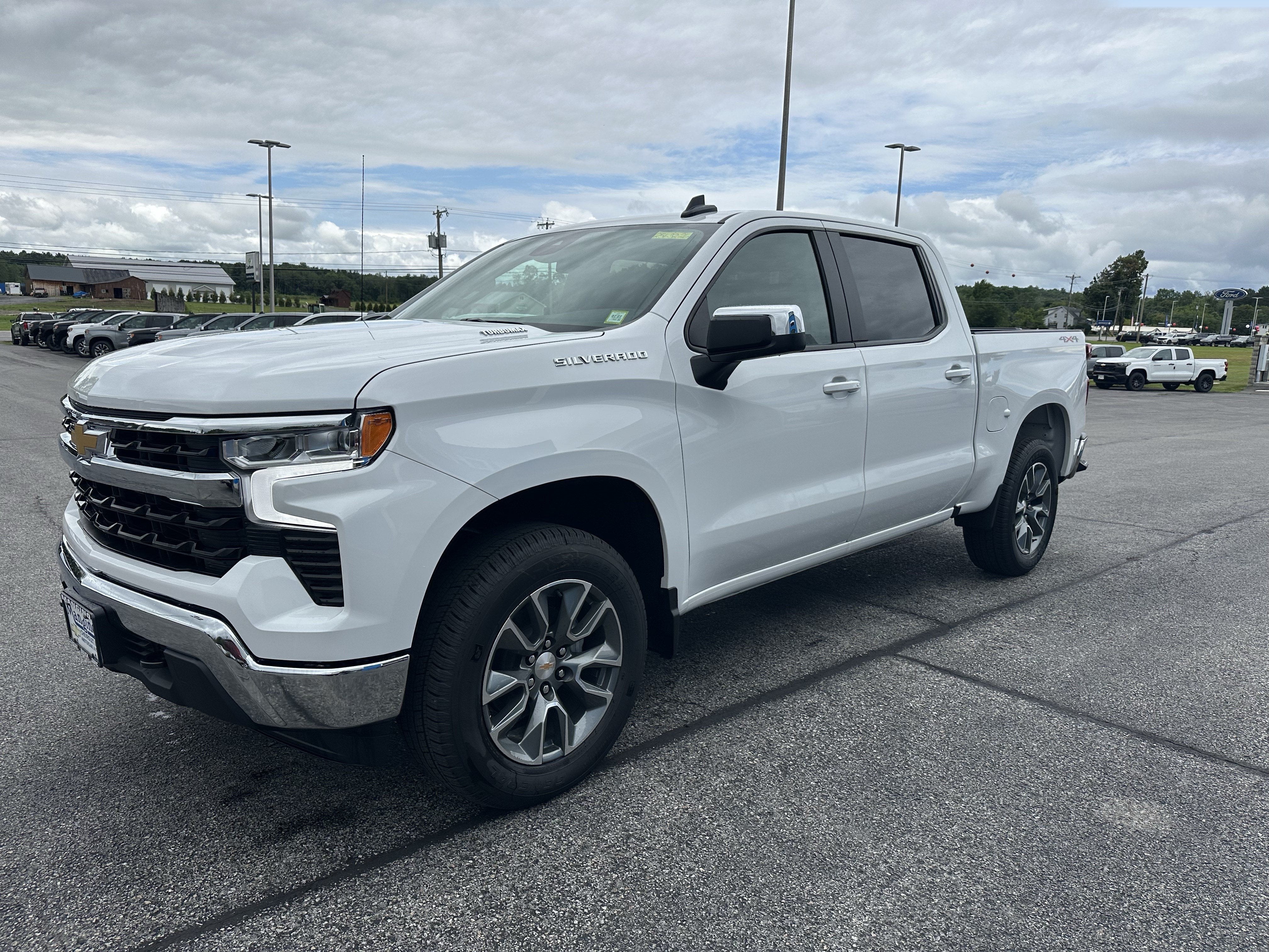 2026 Chevrolet Silverado 1500 LT (2FL)