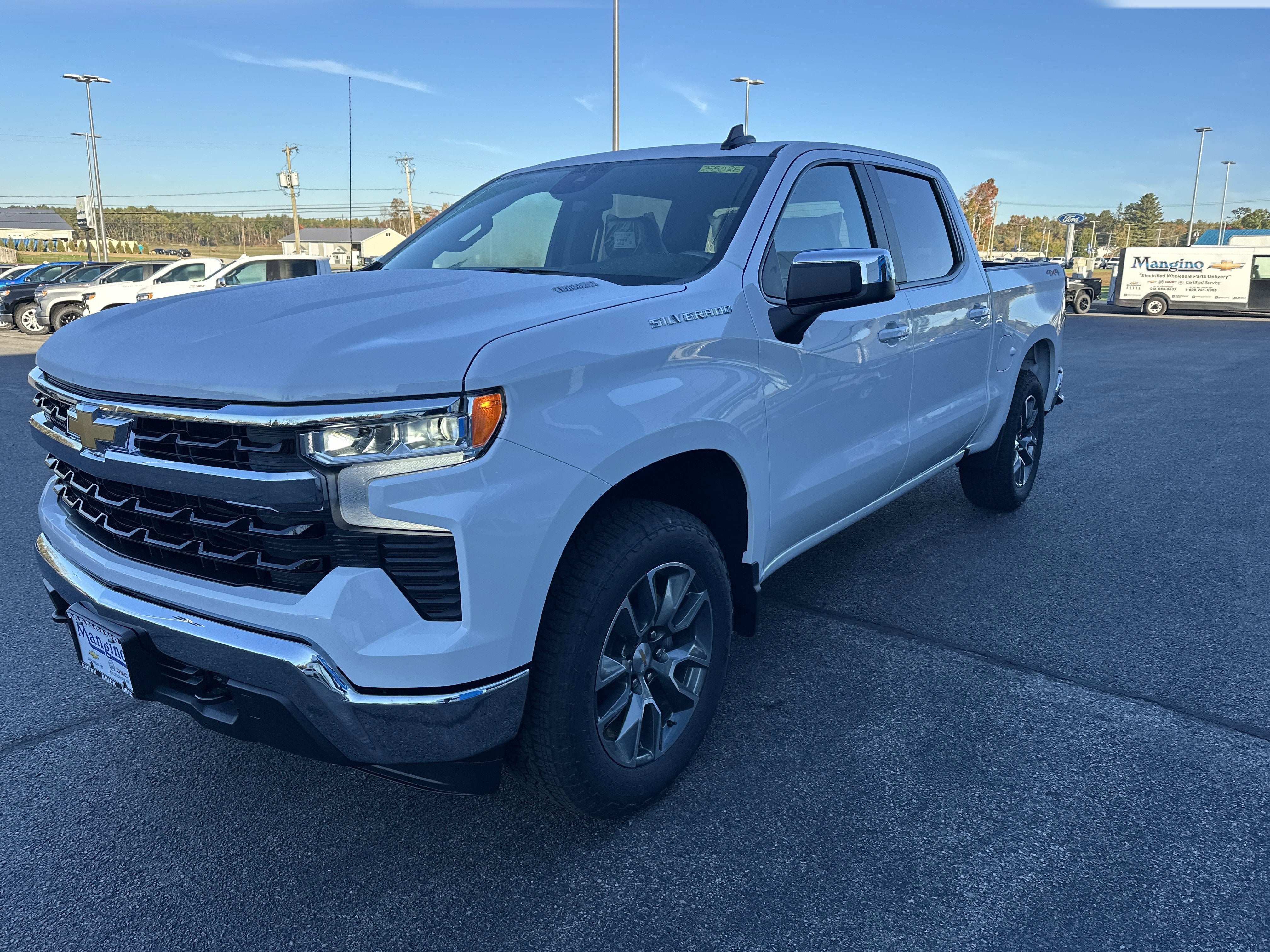 2026 Chevrolet Silverado 1500 LT (2FL)