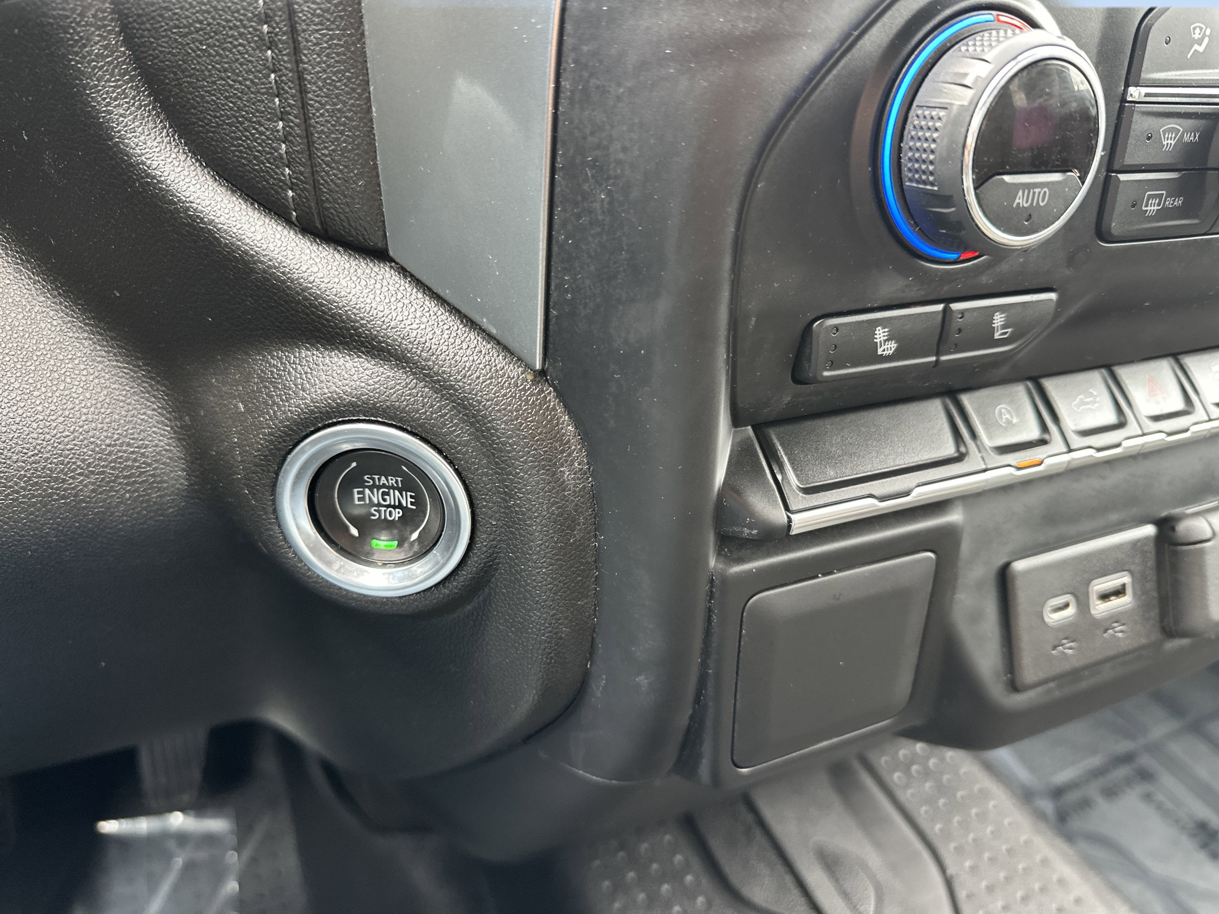 2022 Chevrolet Silverado 1500 LTD LT (2FL)