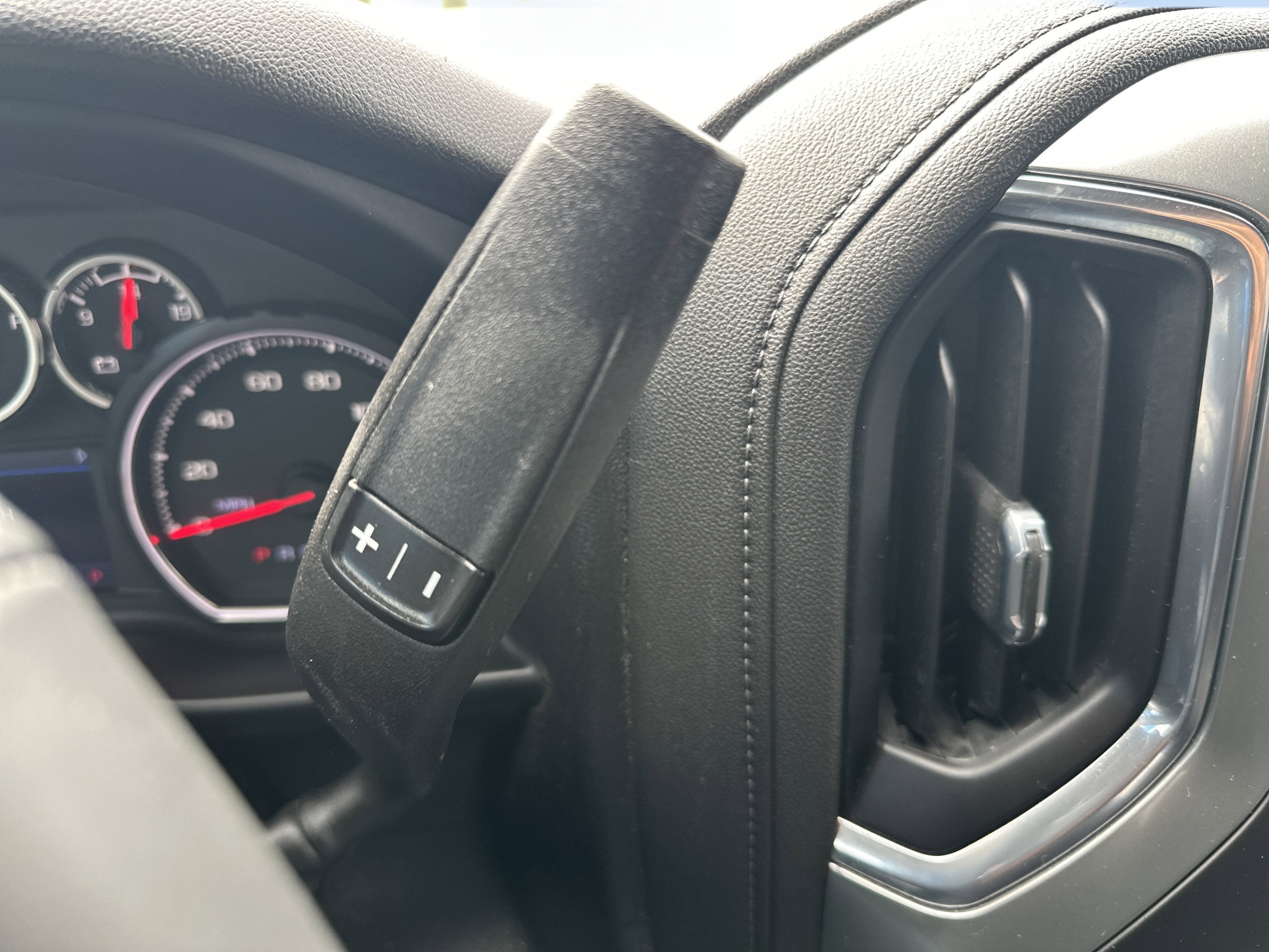 2022 Chevrolet Silverado 1500 LTD LT (2FL)