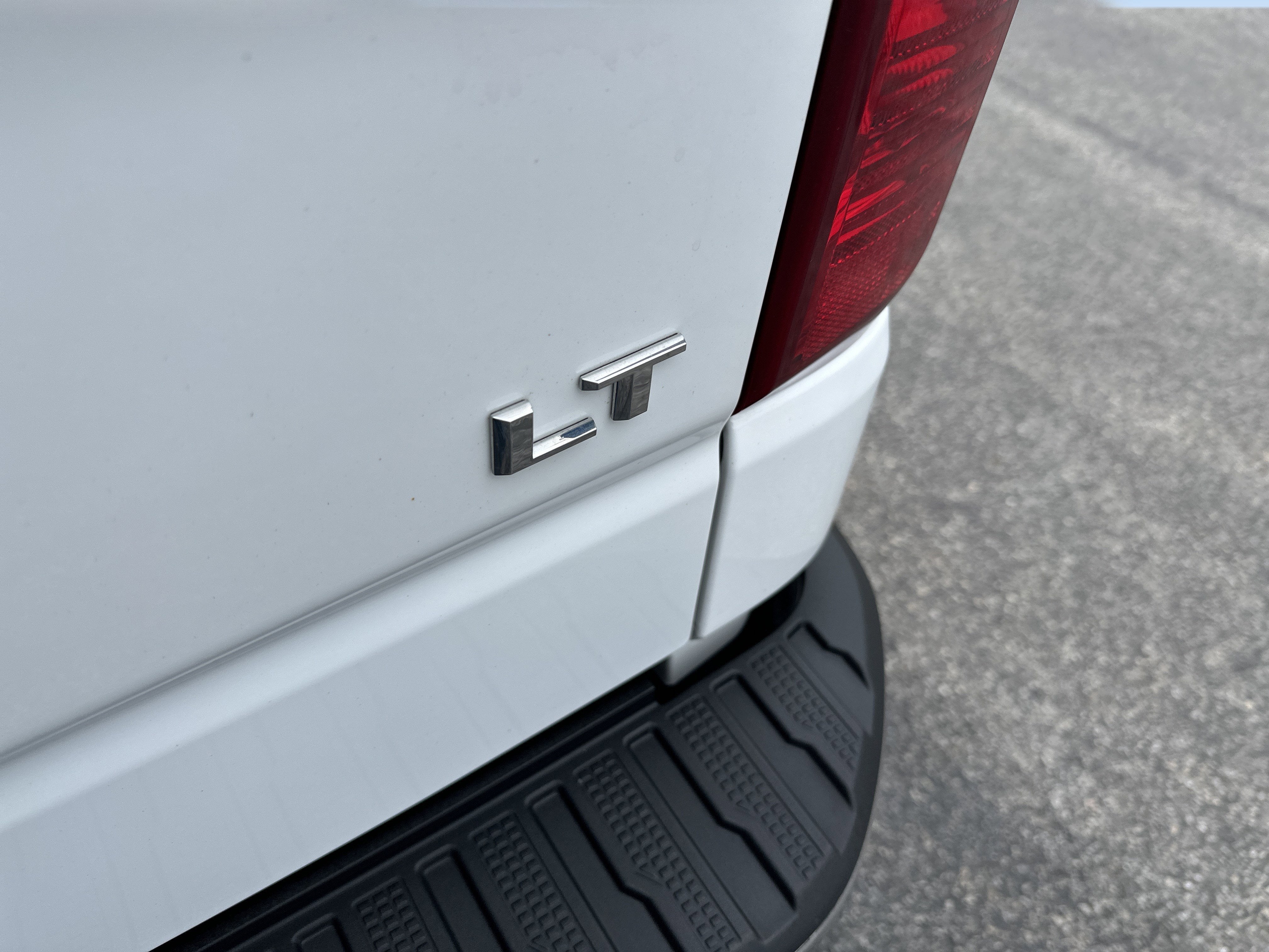 2022 Chevrolet Silverado 1500 LTD LT (2FL)
