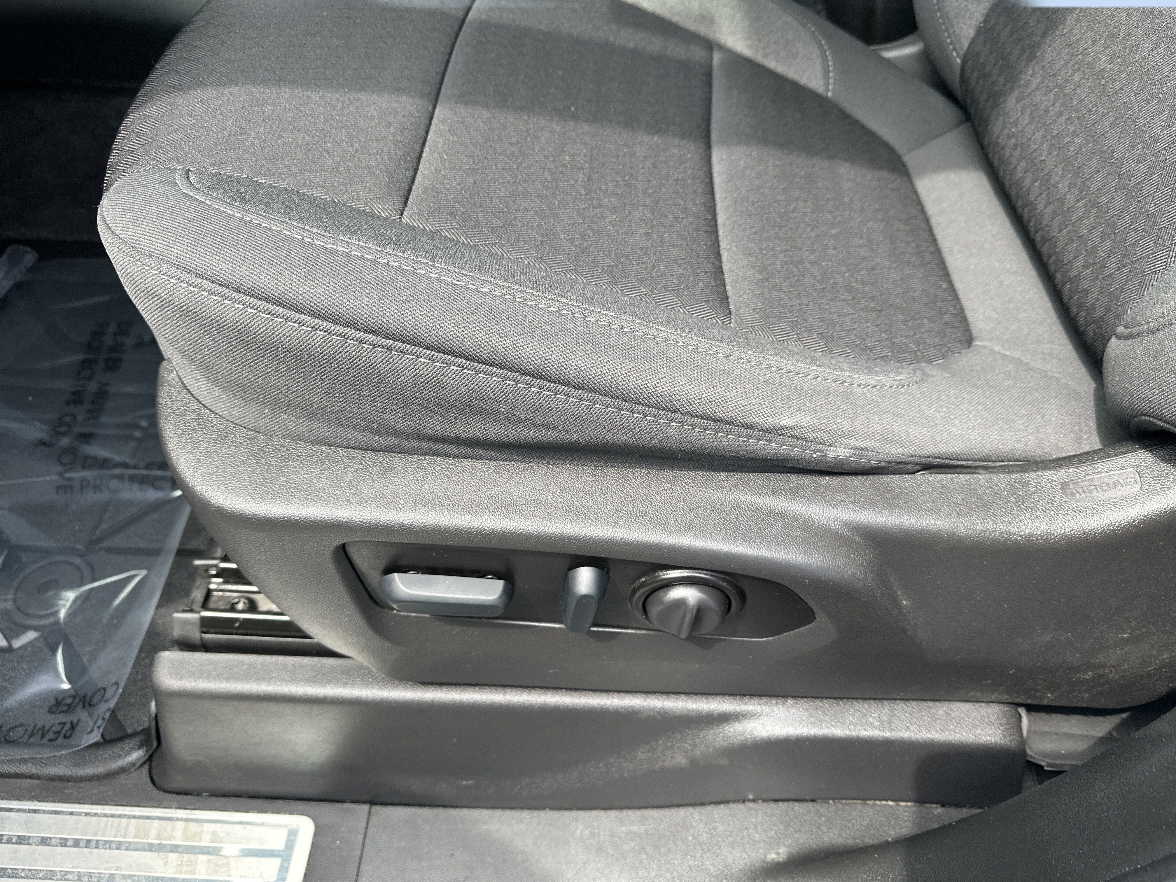 2022 Chevrolet Silverado 1500 LTD LT (2FL)