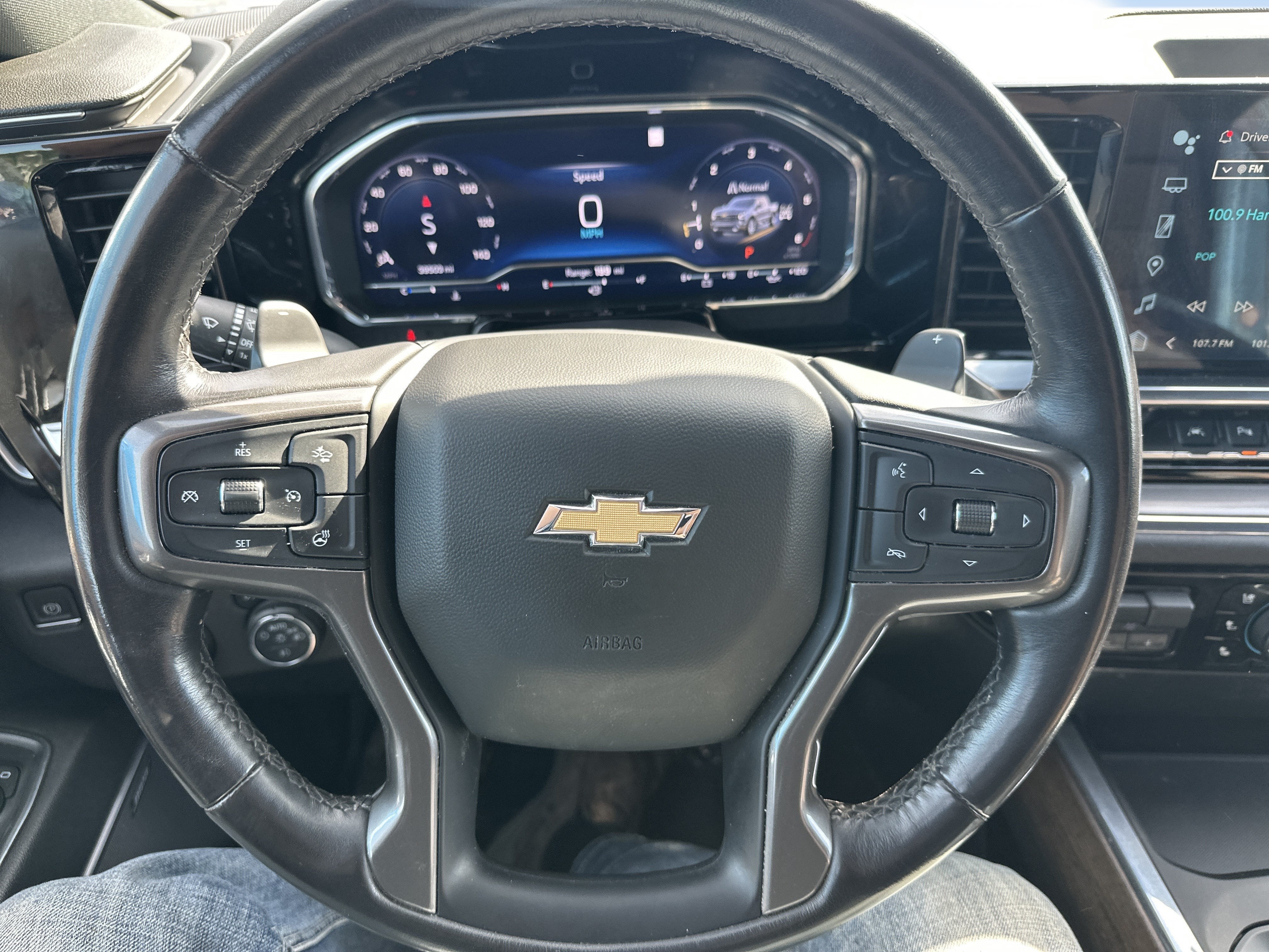 2023 Chevrolet Silverado 1500 High Country