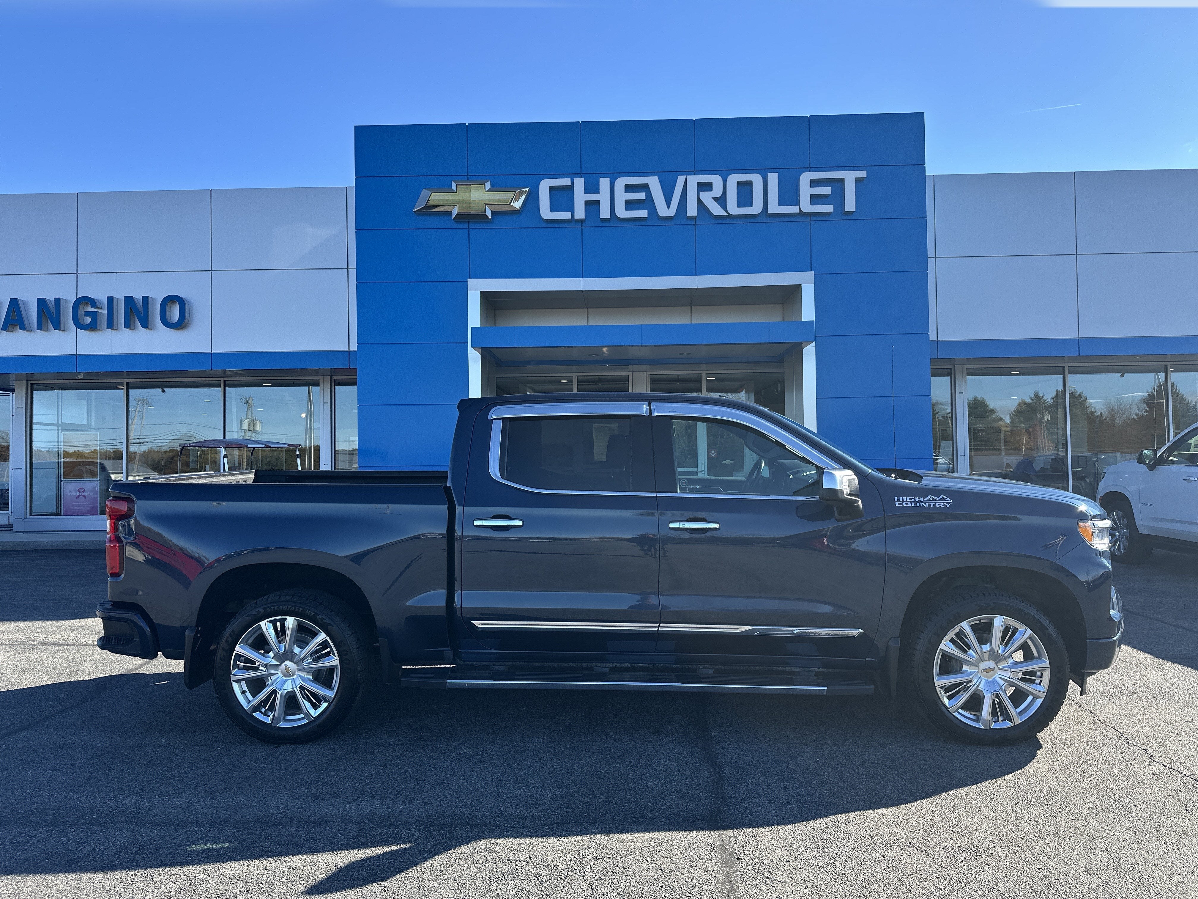 2023 Chevrolet Silverado 1500 High Country