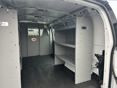 2025 Chevrolet Express Cargo WT