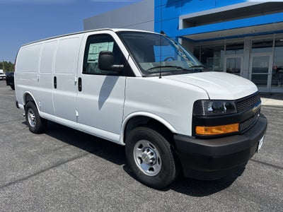 2025 Chevrolet Express Cargo 3500 WT