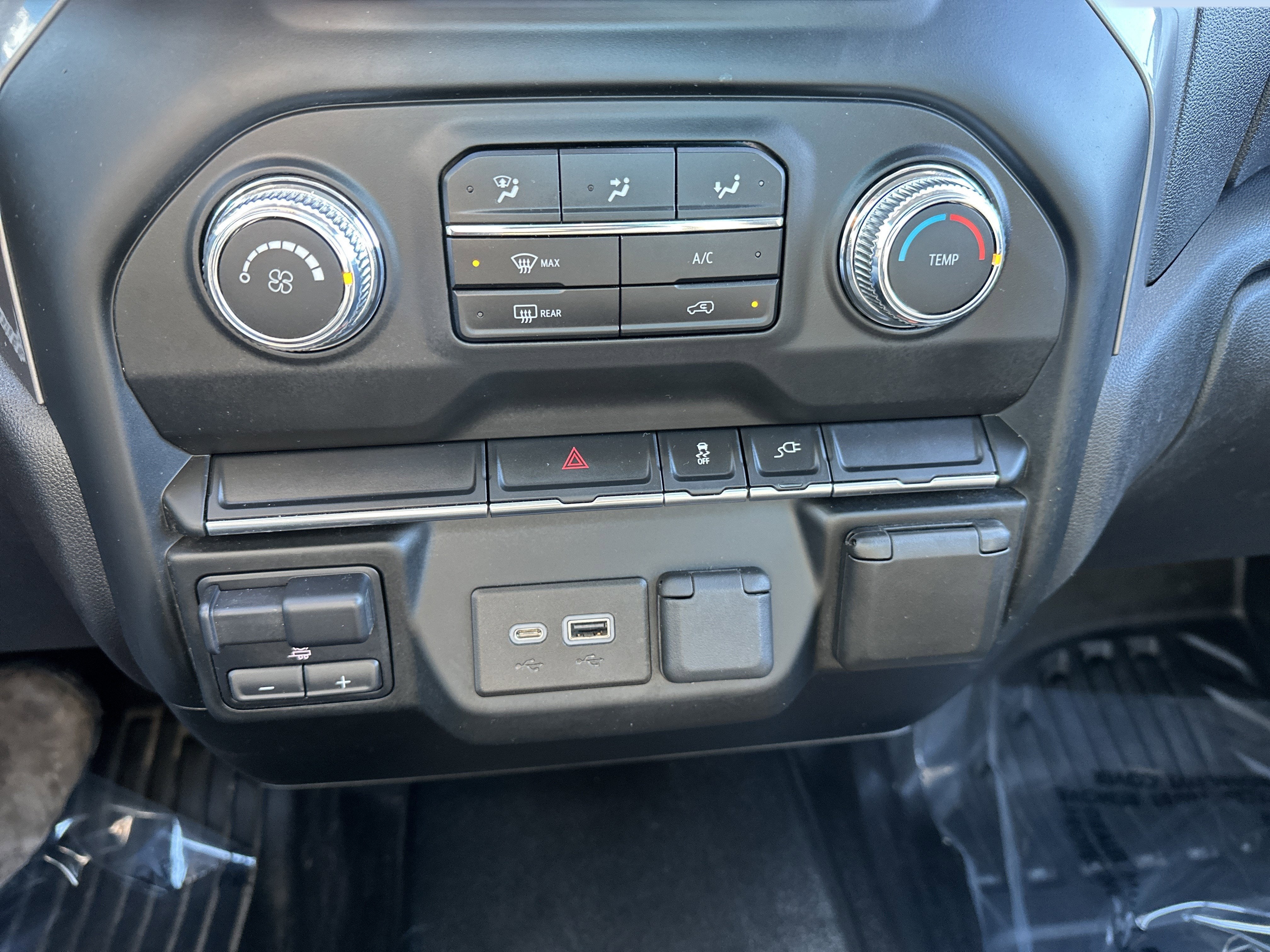 2022 GMC Sierra 3500 HD Chassis Cab Pro