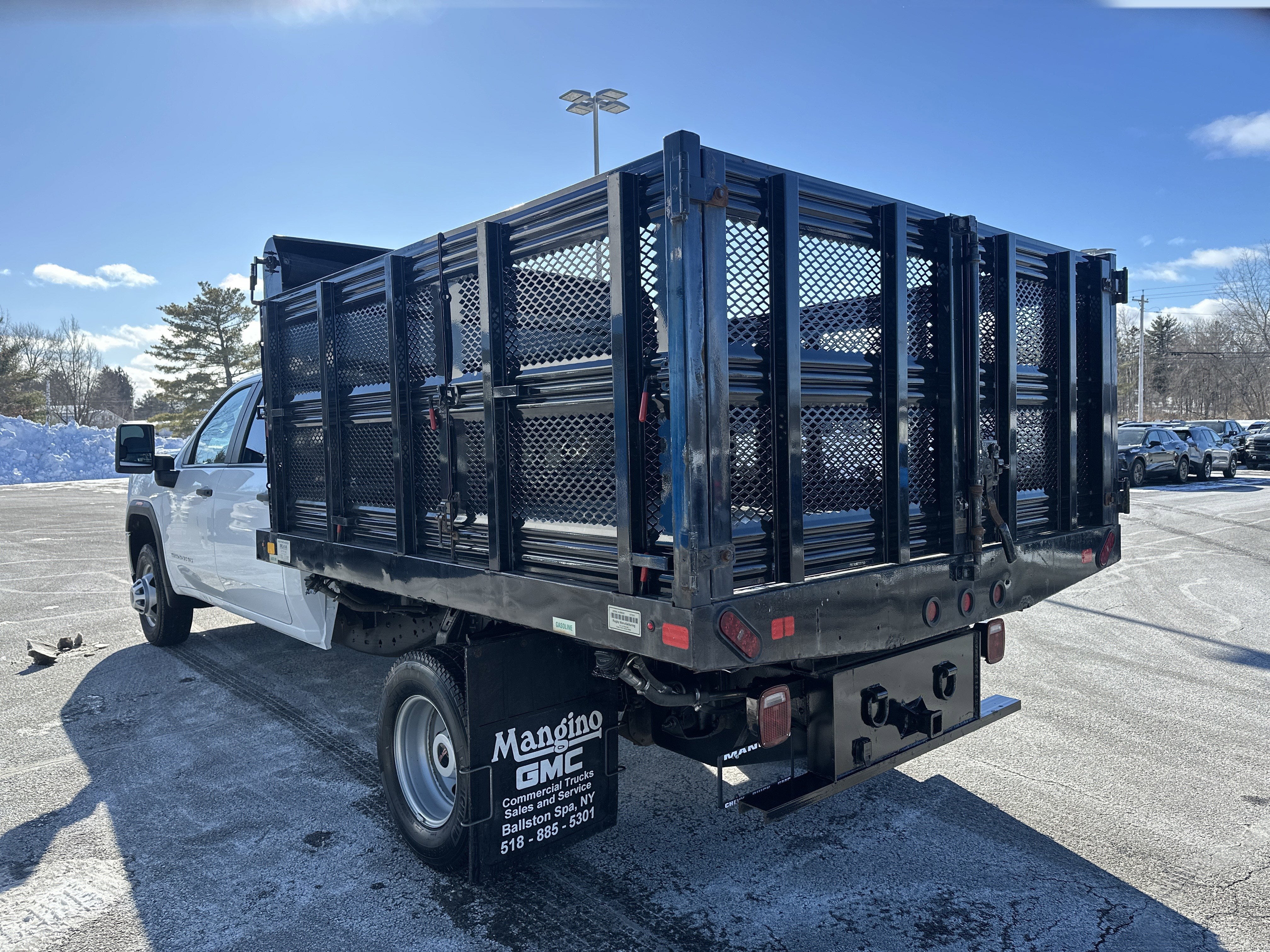 2022 GMC Sierra 3500 HD Chassis Cab Pro