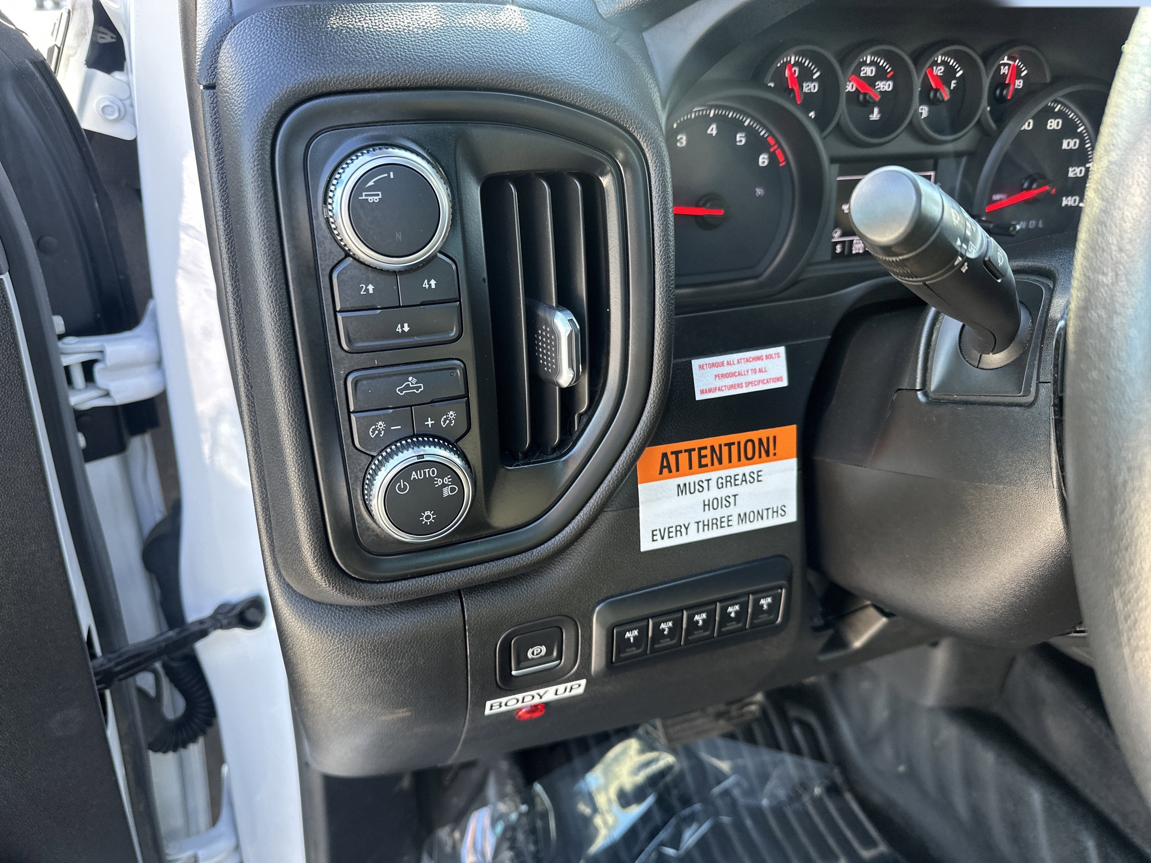 2022 GMC Sierra 3500 HD Chassis Cab Pro