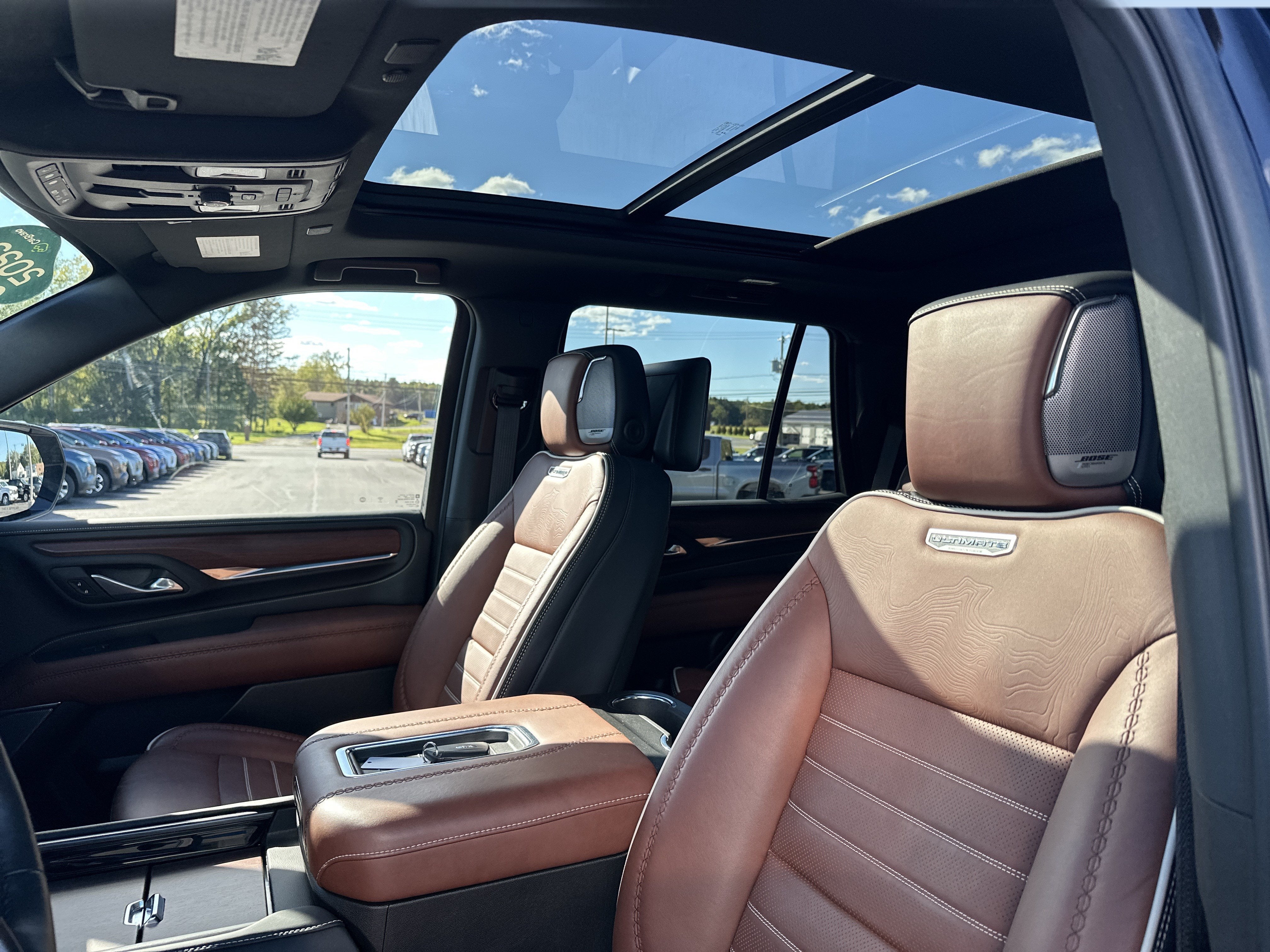 2023 GMC Yukon Denali Ultimate