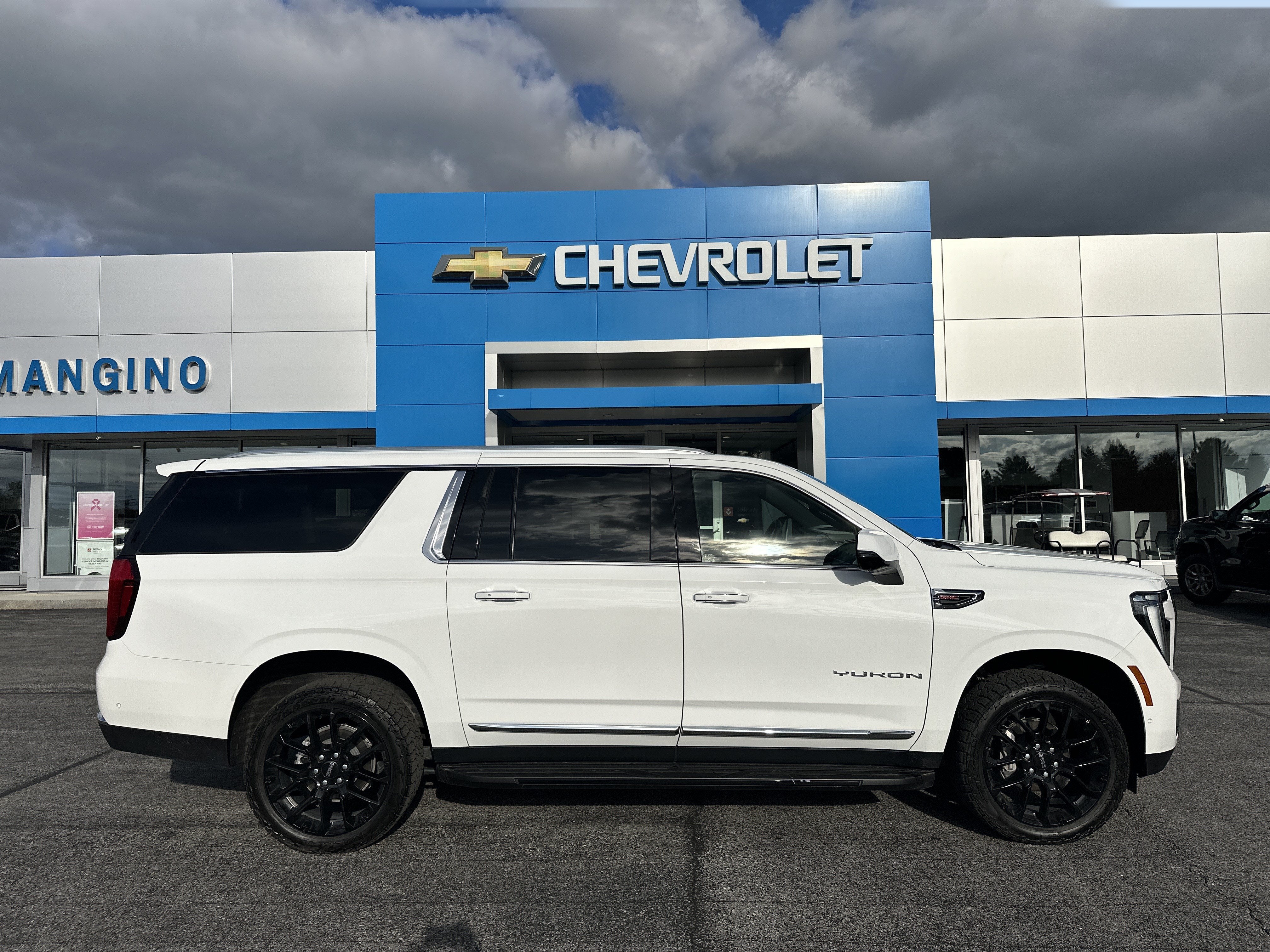 2025 GMC Yukon XL