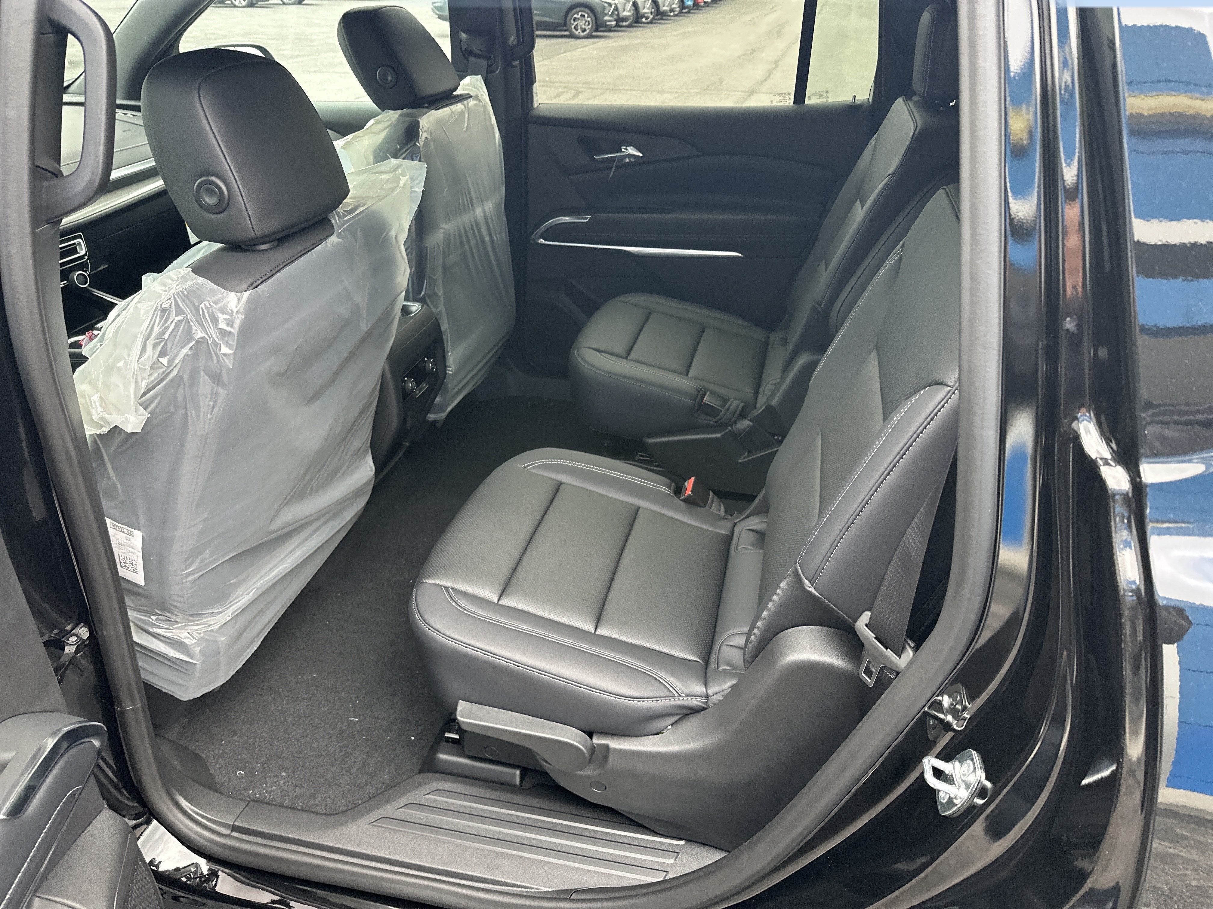 2026 Chevrolet Traverse LT - Photo 6