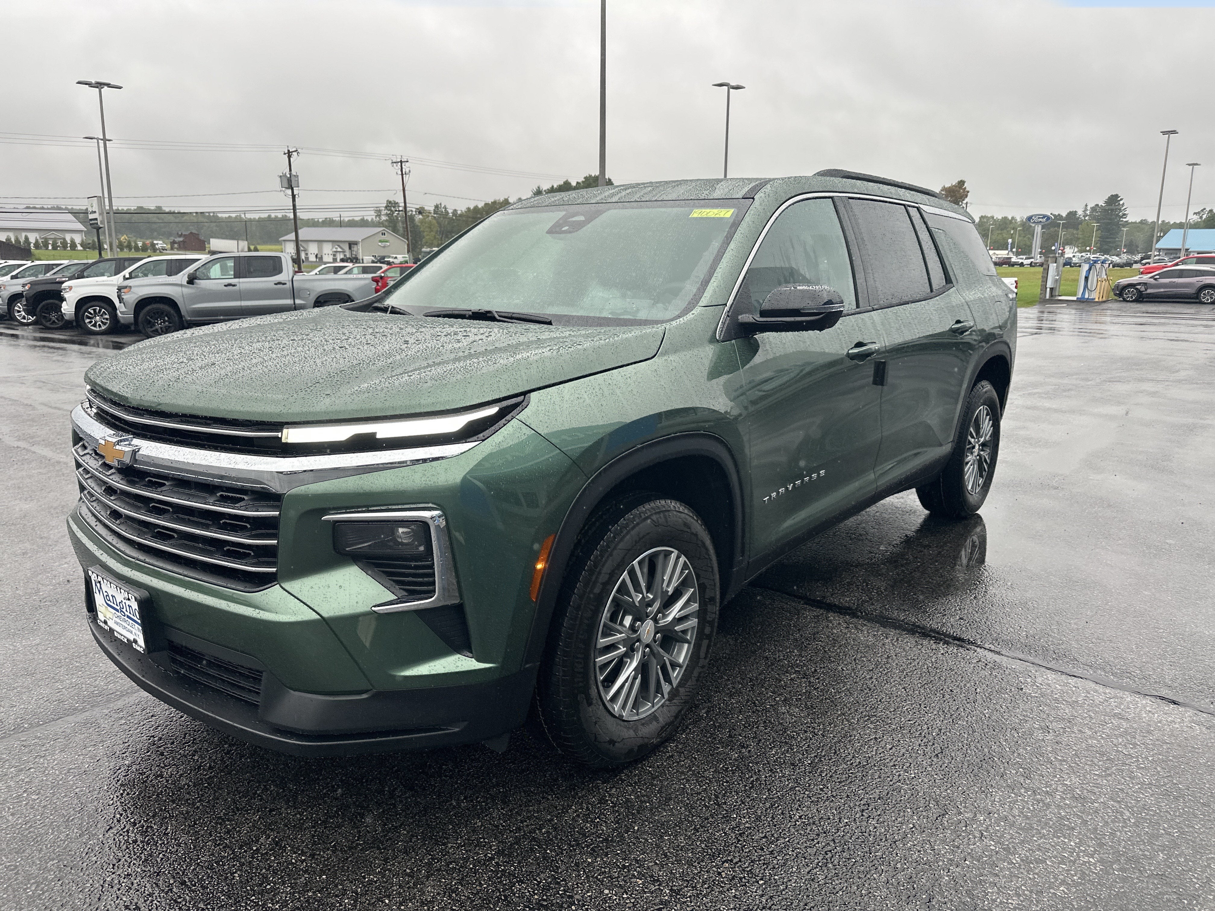 2027 Chevrolet Traverse LT