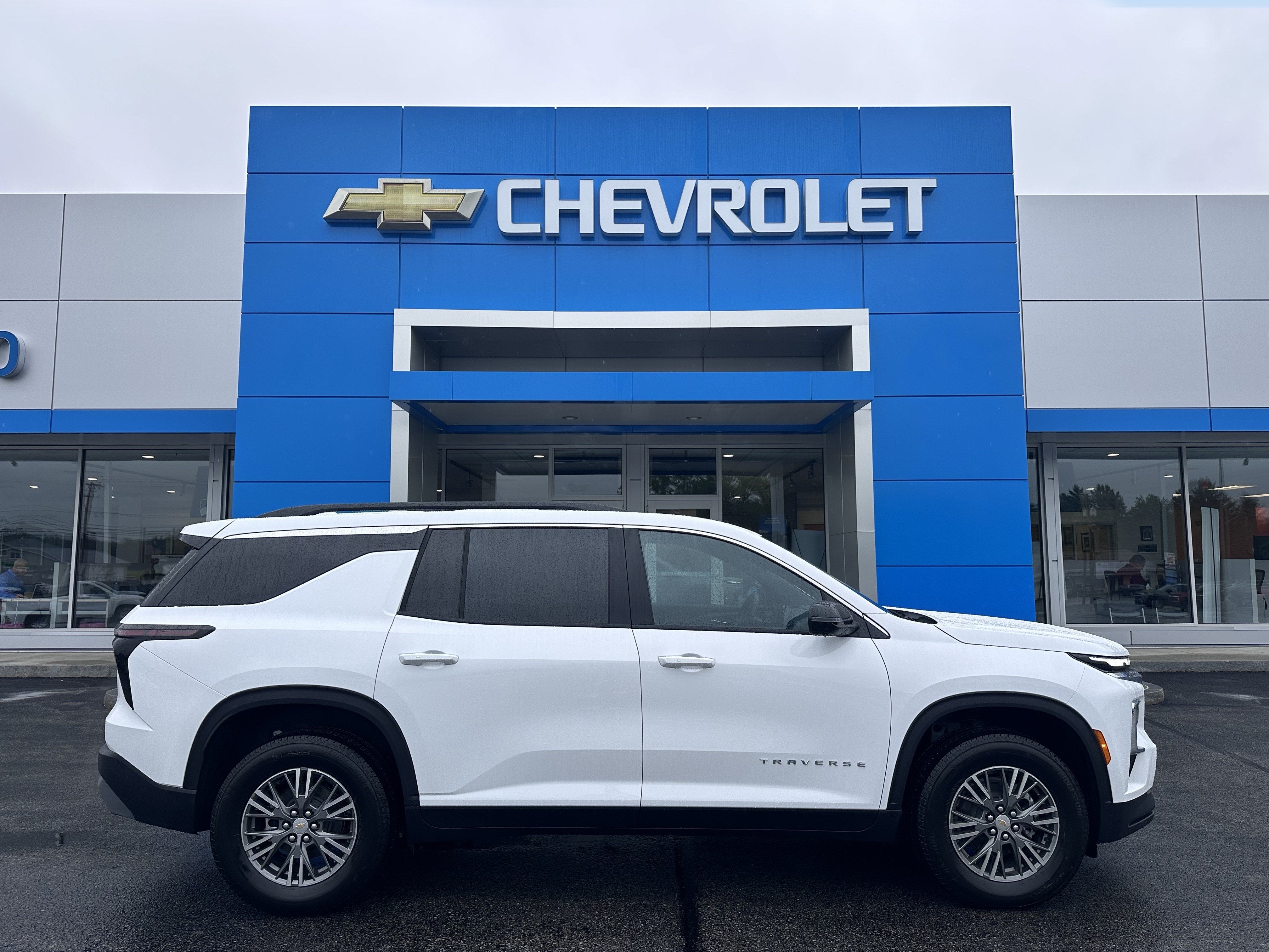 2027 Chevrolet Traverse LT