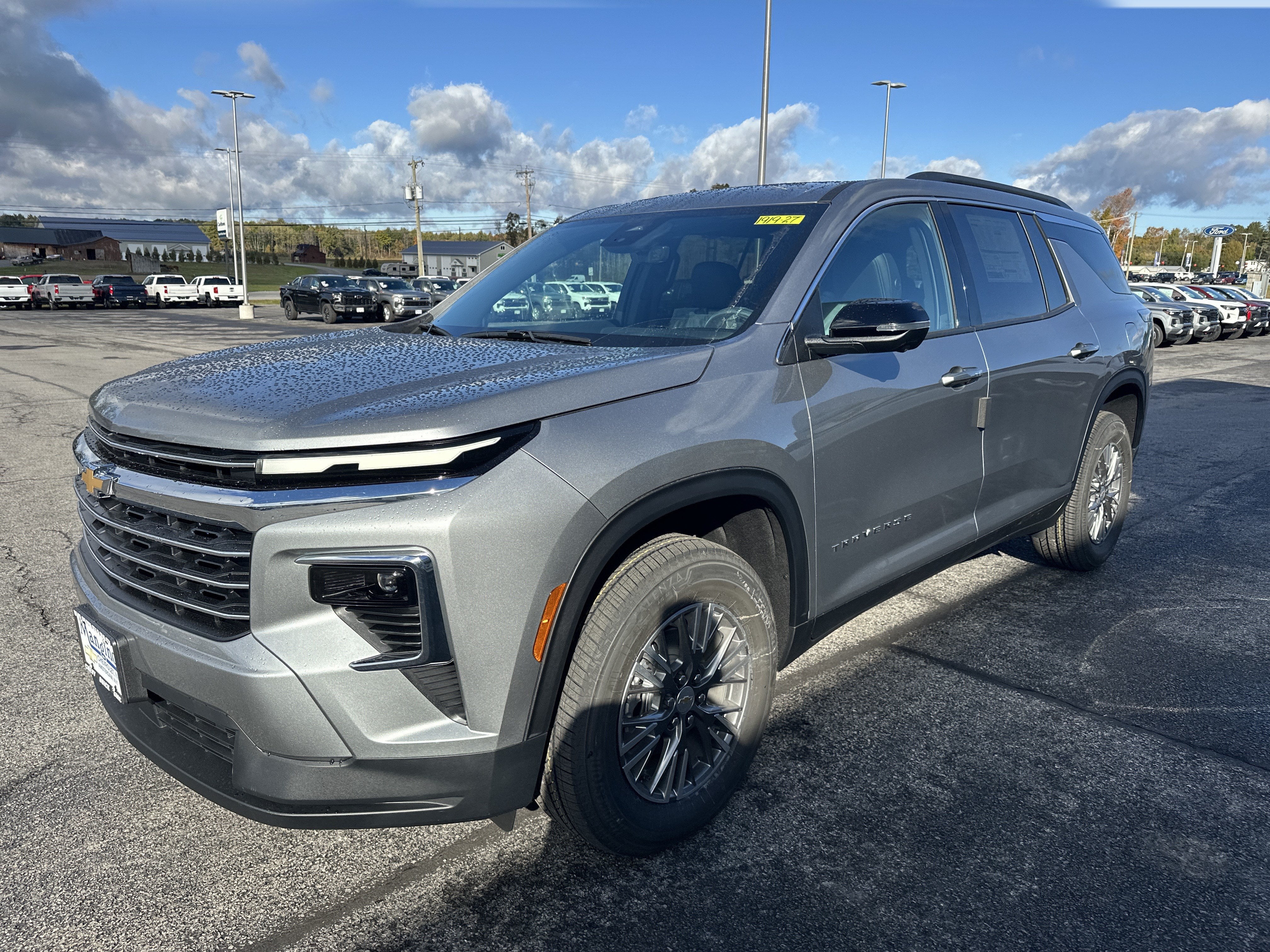 2027 Chevrolet Traverse LT