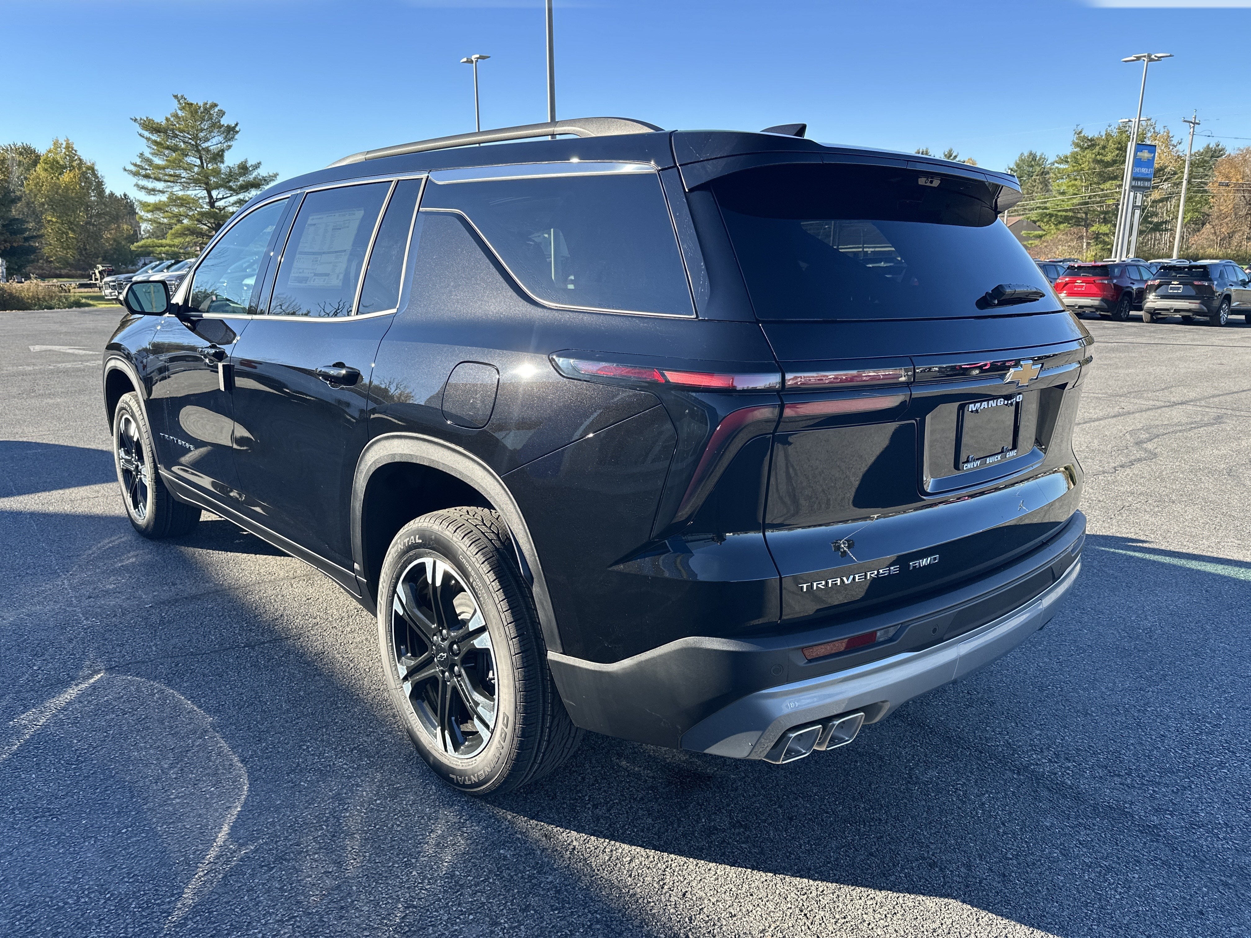 2027 Chevrolet Traverse LT